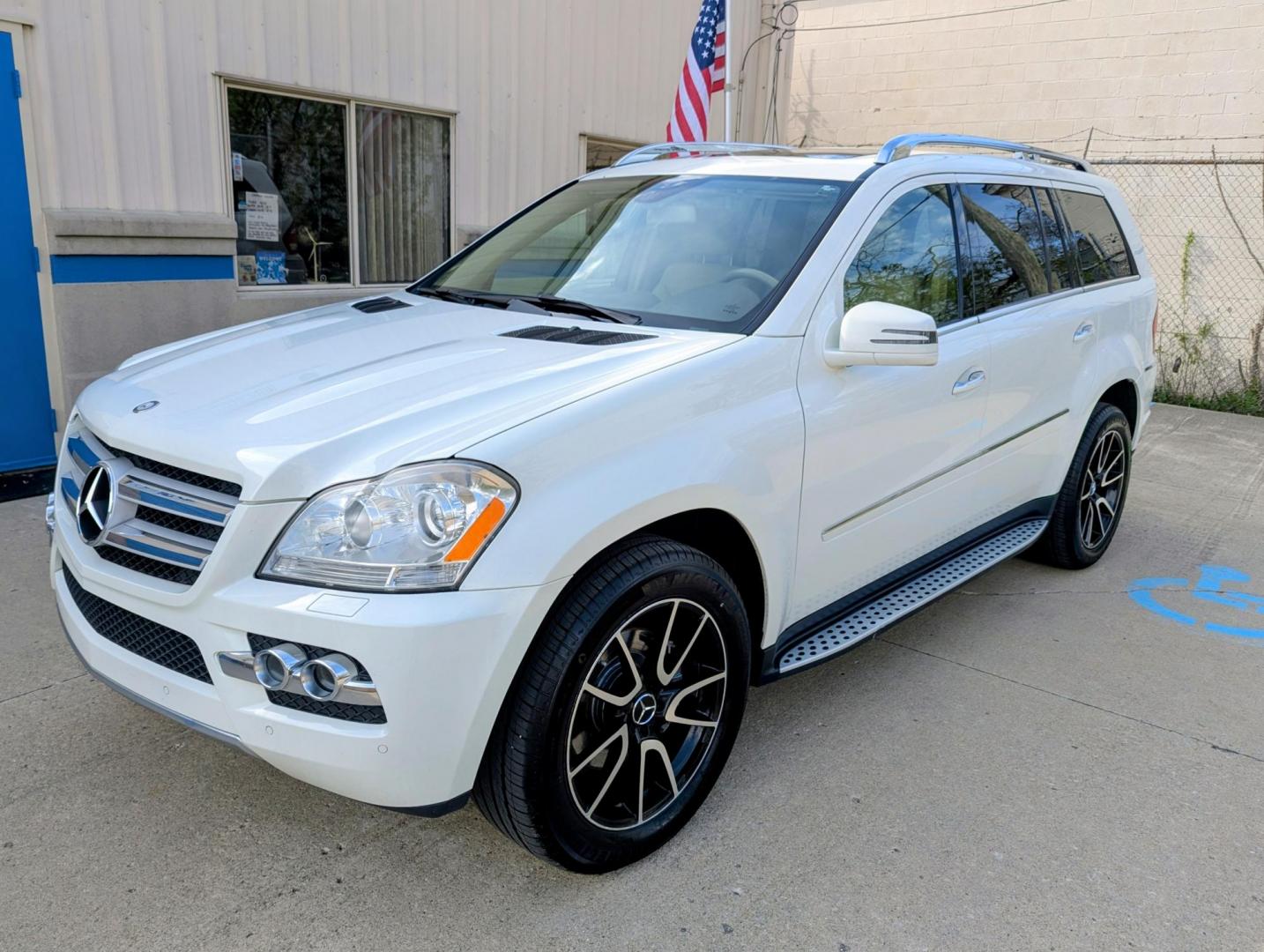 2011 Mercedes-Benz GL-Class GL450