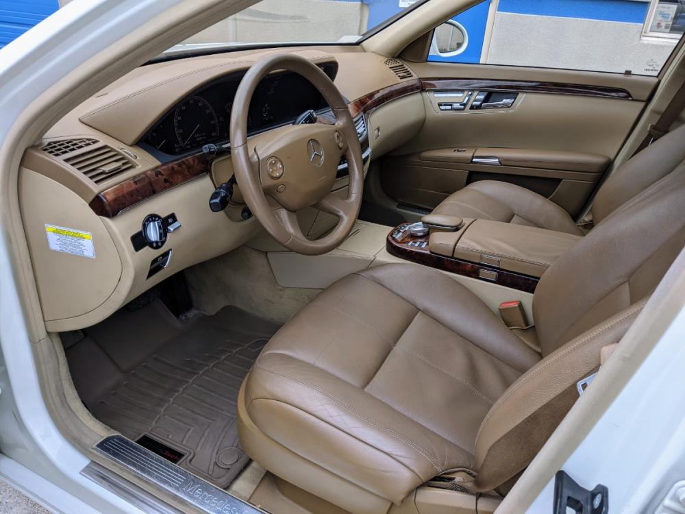2007 Calcite White /Saddle Tan Leather Mercedes-Benz S-Class S550 4Matic (WDDNG86X27A) with an 5.5L V8 DOHC 32V engine, 7-Speed Automatic Overdrive transmission, located at 603 Amelia Street, Plymouth, MI, 48170, (734) 459-5520, 42.378841, -83.464546 - Photo #5