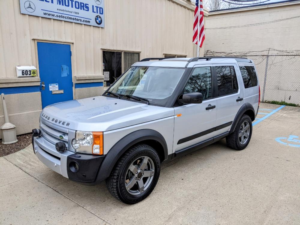 2008 Zambezi Silver /Black Leather Land Rover LR3 HSE (SALAG25408A) with an 4.4L V8 DOHC 32V engine, 6-Speed Automatic transmission, located at 603 Amelia Street, Plymouth, MI, 48170, (734) 459-5520, 42.378841, -83.464546 - Photo #0