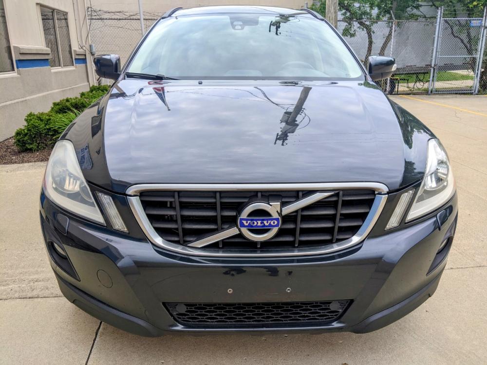 2010 Saville Grey Metallic /Black Leather Volvo XC60 T6 AWD (YV4982DZ3A2) with an 3.0L L6 DOHC 24V TURBO engine, 6-Speed Aut transmission, located at 603 Amelia Street, Plymouth, MI, 48170, (734) 459-5520, 42.378841, -83.464546 - **During the COVID-19 pandemic, our showroom is open BY APPOINTMENT for serious, qualified buyers. Please call for details - 734-459-5520, text 734-658-4573 or contact us via our web site at www.selectmotors.com Thank you.** See our web site at: http://www.selectmotors.com for complete Inventor - Photo #2