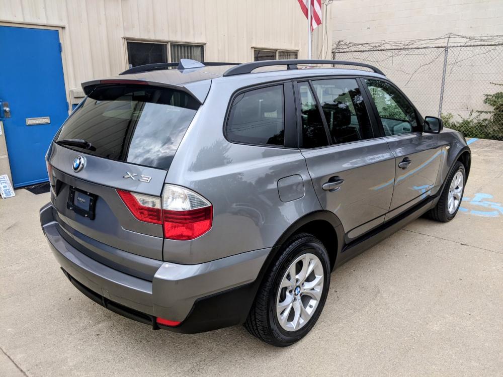 2009 /Black BMW X3 xDrive30i (WBXPC93489W) with an 3.0L L6 DOHC 24V engine, Automatic transmission, located at 603 Amelia Street, Plymouth, MI, 48170, (734) 459-5520, 42.378841, -83.464546 - *During the COVID-19 pandemic, our showroom is open BY APPOINTMENT for serious, qualified buyers. Please call for details - 734-459-5520, text 734-658-4573 or contact us via our web site at www.selectmotors.com Thank you.** See our web site at: http://www.selectmotors.com for complete Inventory - Photo #13