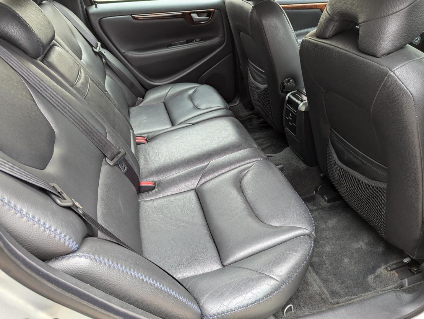 2005 Silver Metallic /Black Leather Volvo XC70 Cross Country (YV1SZ592851) with an 2.5L L5 DOHC 20V TURBO engine, 5-Speed Automatic transmission, located at 603 Amelia Street, Plymouth, MI, 48170, (734) 459-5520, 42.378841, -83.464546 - We will be CLOSED December 24 through January 4, reopening on Monday, January 5, 2026. We will answer messages and emails during that time. Vehicles shown by appointment - Please call ahead - 734-459-5520, text 734-658-4573 or contact us via our web site at: http://www.selectmotors.com for compl - Photo#11