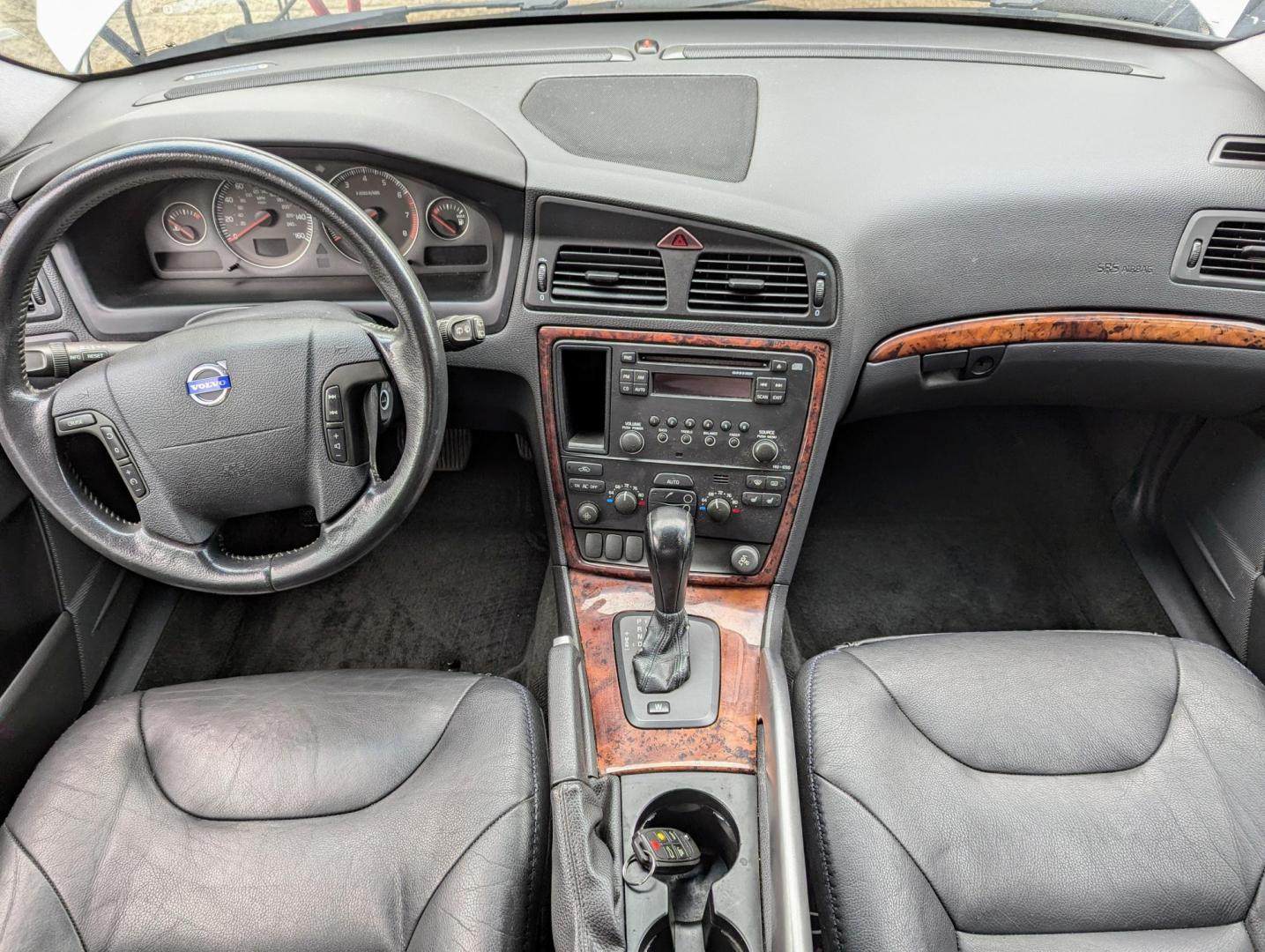 2005 Silver Metallic /Black Leather Volvo XC70 Cross Country (YV1SZ592851) with an 2.5L L5 DOHC 20V TURBO engine, 5-Speed Automatic transmission, located at 603 Amelia Street, Plymouth, MI, 48170, (734) 459-5520, 42.378841, -83.464546 - We will be CLOSED December 24 through January 4, reopening on Monday, January 5, 2026. We will answer messages and emails during that time. Vehicles shown by appointment - Please call ahead - 734-459-5520, text 734-658-4573 or contact us via our web site at: http://www.selectmotors.com for compl - Photo#12