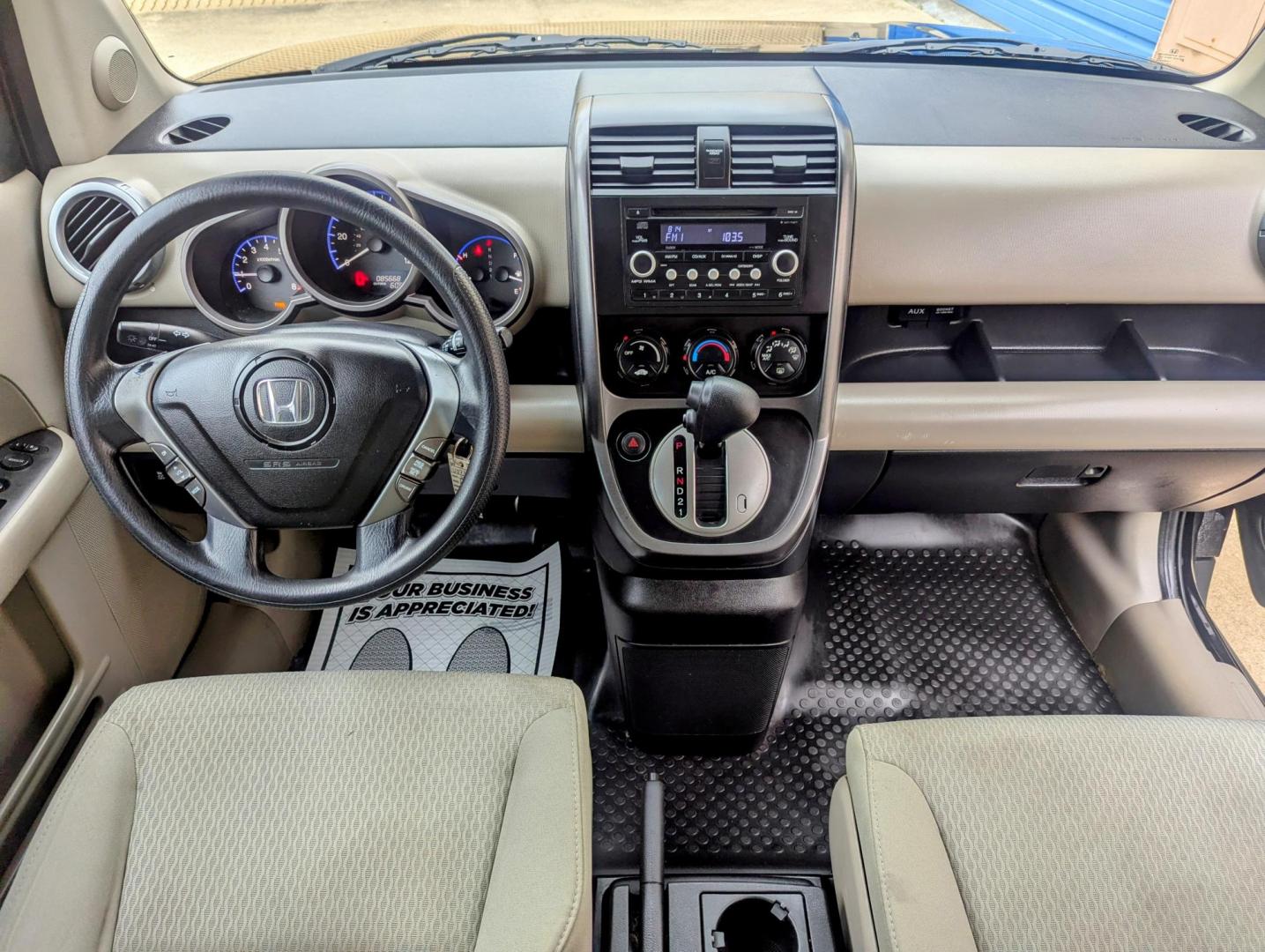 2011 Black /Beige Honda Element EX 4WD AT (5J6YH2H77BL) with an 2.4L L4 DOHC 16V engine, 5-Speed Automatic transmission, located at 603 Amelia Street, Plymouth, MI, 48170, (734) 459-5520, 42.378841, -83.464546 - Vehicles shown by appointment - Please call ahead - 734-459-5520, text 734-658-4573 or contact us via our web site at: http://www.selectmotors.com for complete Inventory, Photos, Videos and FREE Carfax Reports. 2011 Honda Element EX, Black with Beige interior, 85K one owner miles. Real time 4-w - Photo#8