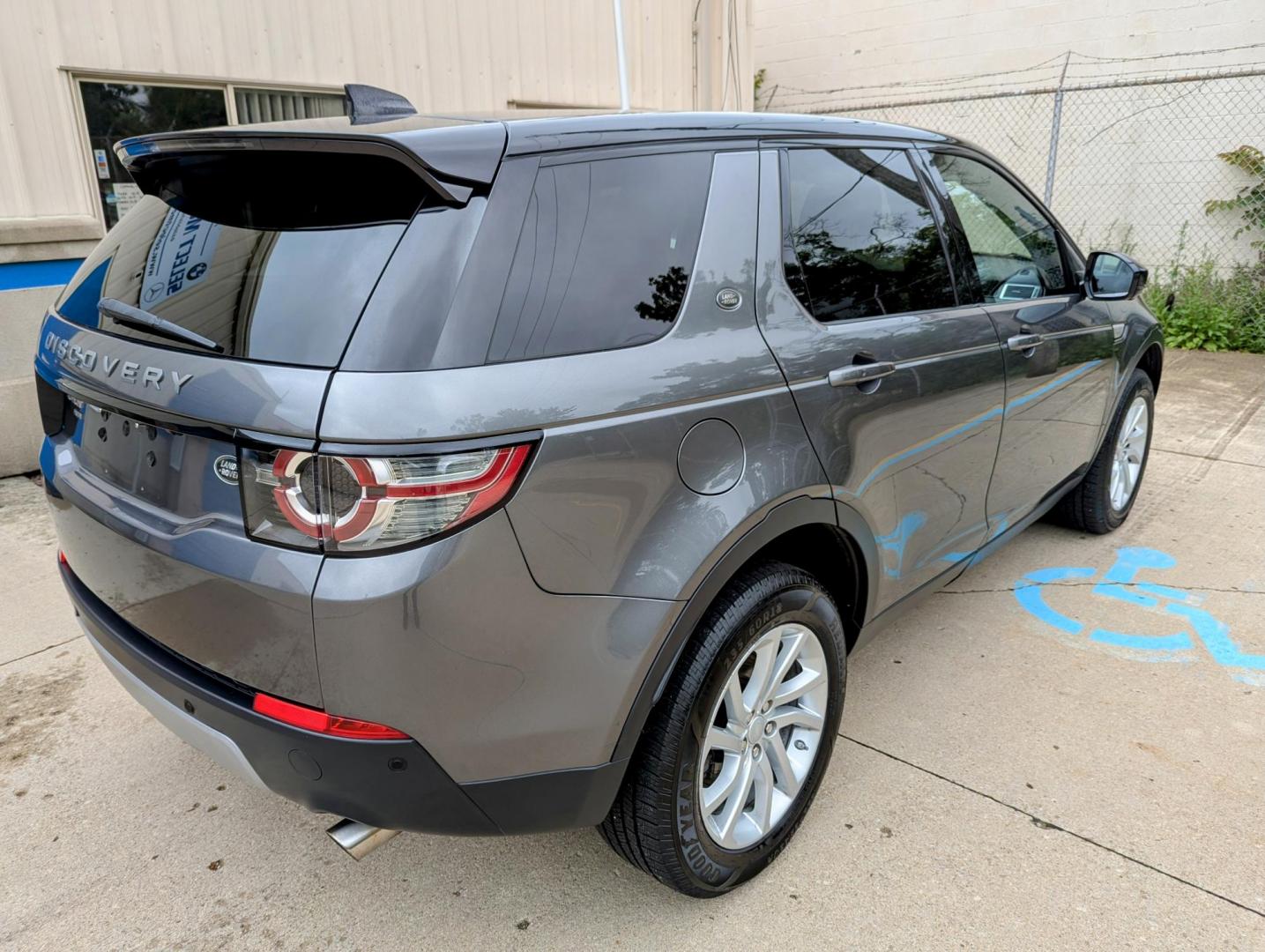 2017 Scotia Grey Metallic /Ebony Windsor Leather Land Rover Discovery Sport HSE (SALCR2BG4HH) with an 2.0L L4 engine, 9A transmission, located at 603 Amelia Street, Plymouth, MI, 48170, (734) 459-5520, 42.378841, -83.464546 - Vehicles shown by appointment - Please call ahead - 734-459-5520, text 734-658-4573 or contact us via our web site at: http://www.selectmotors.com for complete Inventory, Photos, Videos and FREE Carfax Reports. 2017 Land Rover Discovery Sport HSE - 4WD, Scotia Grey Metallic, Ebony Windsor Leather - Photo#12