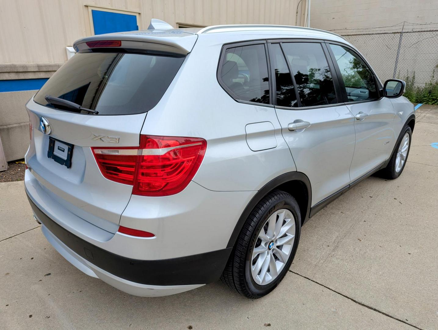 2014 Titanium Silver /Black Leather BMW X3 xDrive28i (5UXWX9C52E0) with an 2.0L L4 DOHC 16V engine, 8-Speed Automatic transmission, located at 603 Amelia Street, Plymouth, MI, 48170, (734) 459-5520, 42.378841, -83.464546 - Photo#13