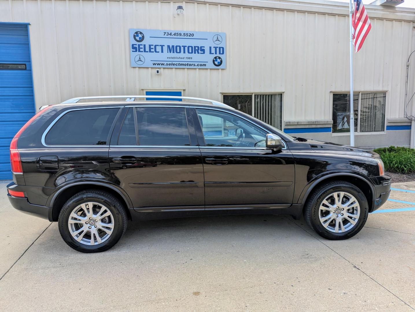 2013 Volvo XC90 3.2 AWD (YV4952CZ0D1) with an 3.2L L6 DOHC 24V engine, 6-Speed Automatic transmission, located at 603 Amelia Street, Plymouth, MI, 48170, (734) 459-5520, 42.378841, -83.464546 - Vehicles shown by appointment - Please call ahead - 734-459-5520, text 734-658-4573 or contact us via our web site at: http://www.selectmotors.com for complete Inventory, Photos, Videos and FREE Carfax Reports. 2013 Volvo XC90 3.2, Ember Black Metallic with black leather interior, 90K miles, all - Photo#13