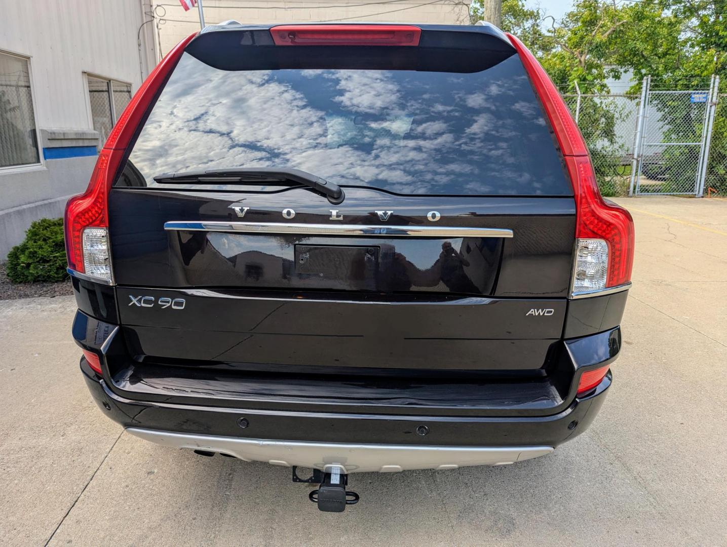 2013 Volvo XC90 3.2 AWD (YV4952CZ0D1) with an 3.2L L6 DOHC 24V engine, 6-Speed Automatic transmission, located at 603 Amelia Street, Plymouth, MI, 48170, (734) 459-5520, 42.378841, -83.464546 - Vehicles shown by appointment - Please call ahead - 734-459-5520, text 734-658-4573 or contact us via our web site at: http://www.selectmotors.com for complete Inventory, Photos, Videos and FREE Carfax Reports. 2013 Volvo XC90 3.2, Ember Black Metallic with black leather interior, 90K miles, all - Photo#15