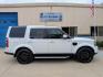 2015 White /Almond Land Rover LR4 HSE Luxury (SALAK2V65FA) with an 3.0L V6 DOHV 24V engine, 6-Speed Automatic transmission, located at 603 Amelia Street, Plymouth, MI, 48170, (734) 459-5520, 42.378841, -83.464546 - Photo#15