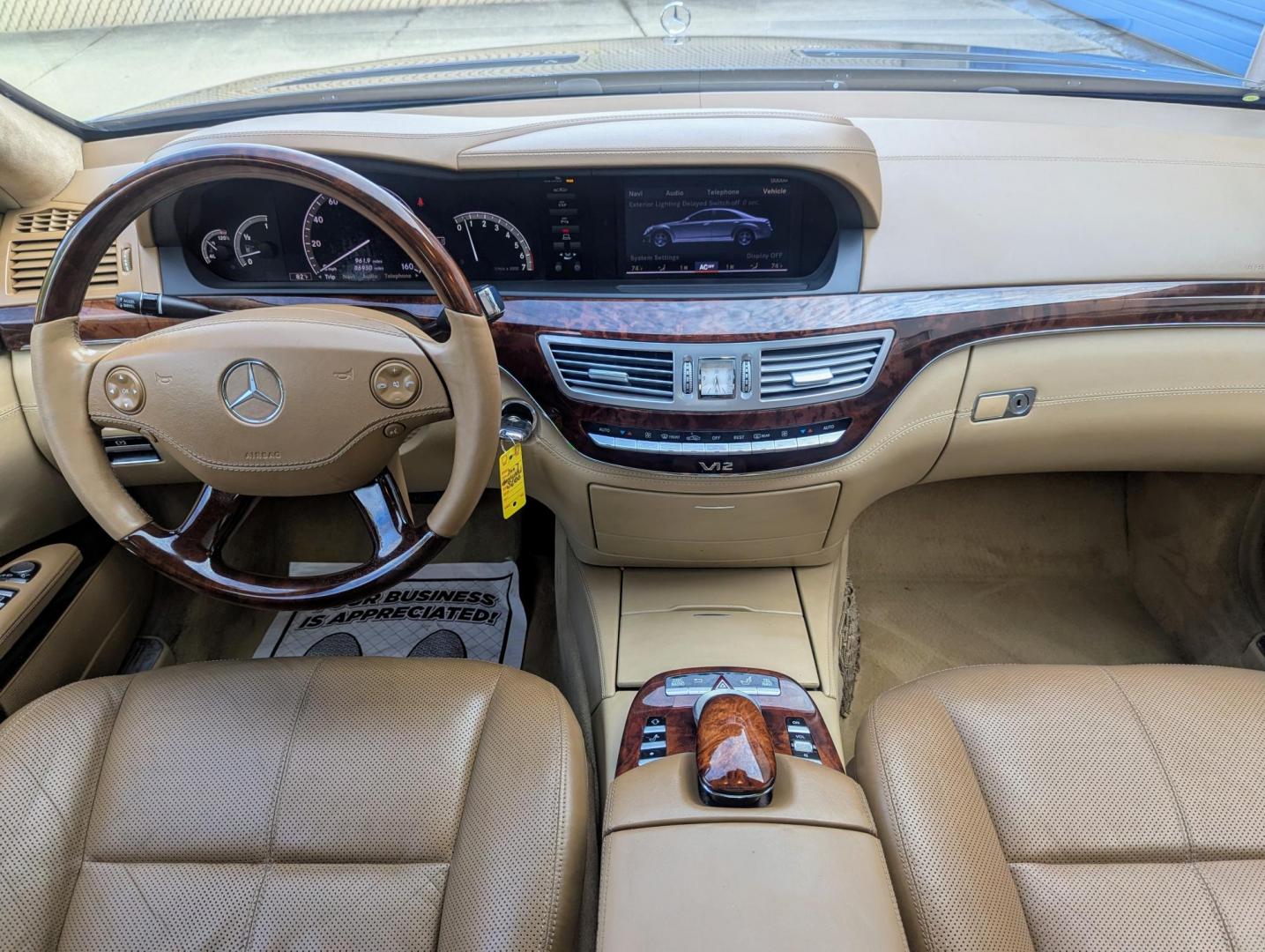 2007 Black Opal Metallic /Brown Leather Mercedes-Benz S-Class S600 (WDDNG76X37A) with an 5.5L V12 SOHC 36V TURBO engine, 5-Speed Automatic Overdrive transmission, located at 603 Amelia Street, Plymouth, MI, 48170, (734) 459-5520, 42.378841, -83.464546 - Vehicles shown by appointment - Please call ahead - 734-459-5520, text 734-658-4573 or contact us via our web site at: http://www.selectmotors.com for complete Inventory, Photos, Videos and FREE Carfax Reports. 2007 Mercedes S600, Black Opal Metallic, Light Brown Exclusive leather interior, 86K m - Photo#6