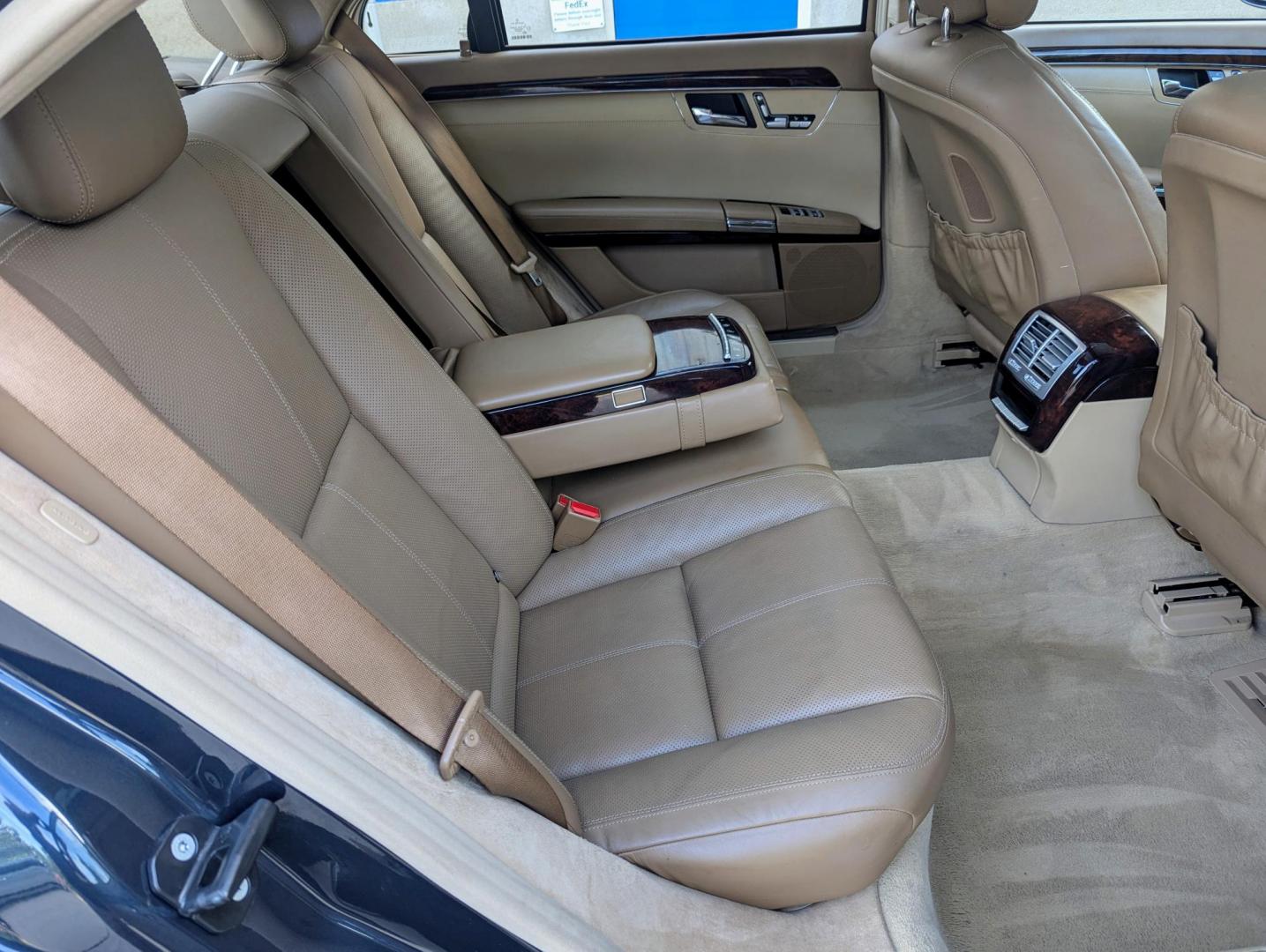 2007 Black Opal Metallic /Brown Leather Mercedes-Benz S-Class S600 (WDDNG76X37A) with an 5.5L V12 SOHC 36V TURBO engine, 5-Speed Automatic Overdrive transmission, located at 603 Amelia Street, Plymouth, MI, 48170, (734) 459-5520, 42.378841, -83.464546 - Vehicles shown by appointment - Please call ahead - 734-459-5520, text 734-658-4573 or contact us via our web site at: http://www.selectmotors.com for complete Inventory, Photos, Videos and FREE Carfax Reports. 2007 Mercedes S600, Black Opal Metallic, Light Brown Exclusive leather interior, 86K m - Photo#9