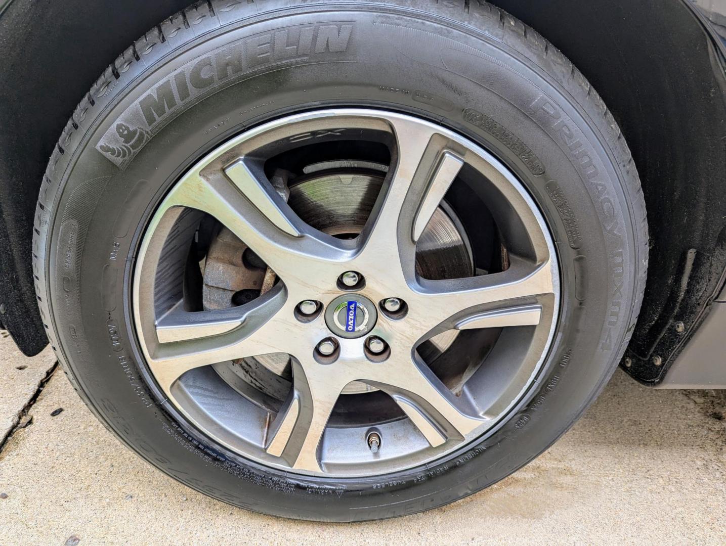2011 Black /Black Leather Volvo XC60 T6 AWD (YV4902DZ9B2) with an 3.0L L6 DOHC 24V TURBO engine, 6-Speed Automatic transmission, located at 603 Amelia Street, Plymouth, MI, 48170, (734) 459-5520, 42.378841, -83.464546 - Vehicles shown by appointment - Please call ahead - 734-459-5520, text 734-658-4573 or contact us via our web site at: http://www.selectmotors.com for complete Inventory, Photos, Videos and FREE Carfax Reports. Warranty included. 2011 Volvo XC60 T6 3.0, Black with black leather interior, 82K mi - Photo#15