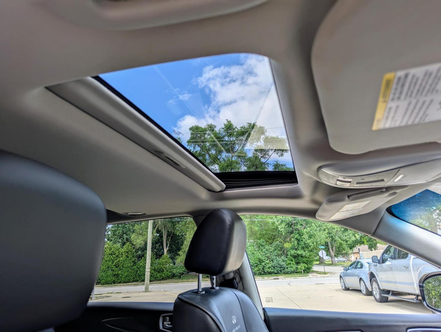 2014 Silver Metallic /Black Leather Infiniti QX Base AWD (5N1AL0MM4EC) with an 3.5L V6 DOHC 24V engine, Continuously Variable Transmission transmission, located at 603 Amelia Street, Plymouth, MI, 48170, (734) 459-5520, 42.378841, -83.464546 - Photo#9