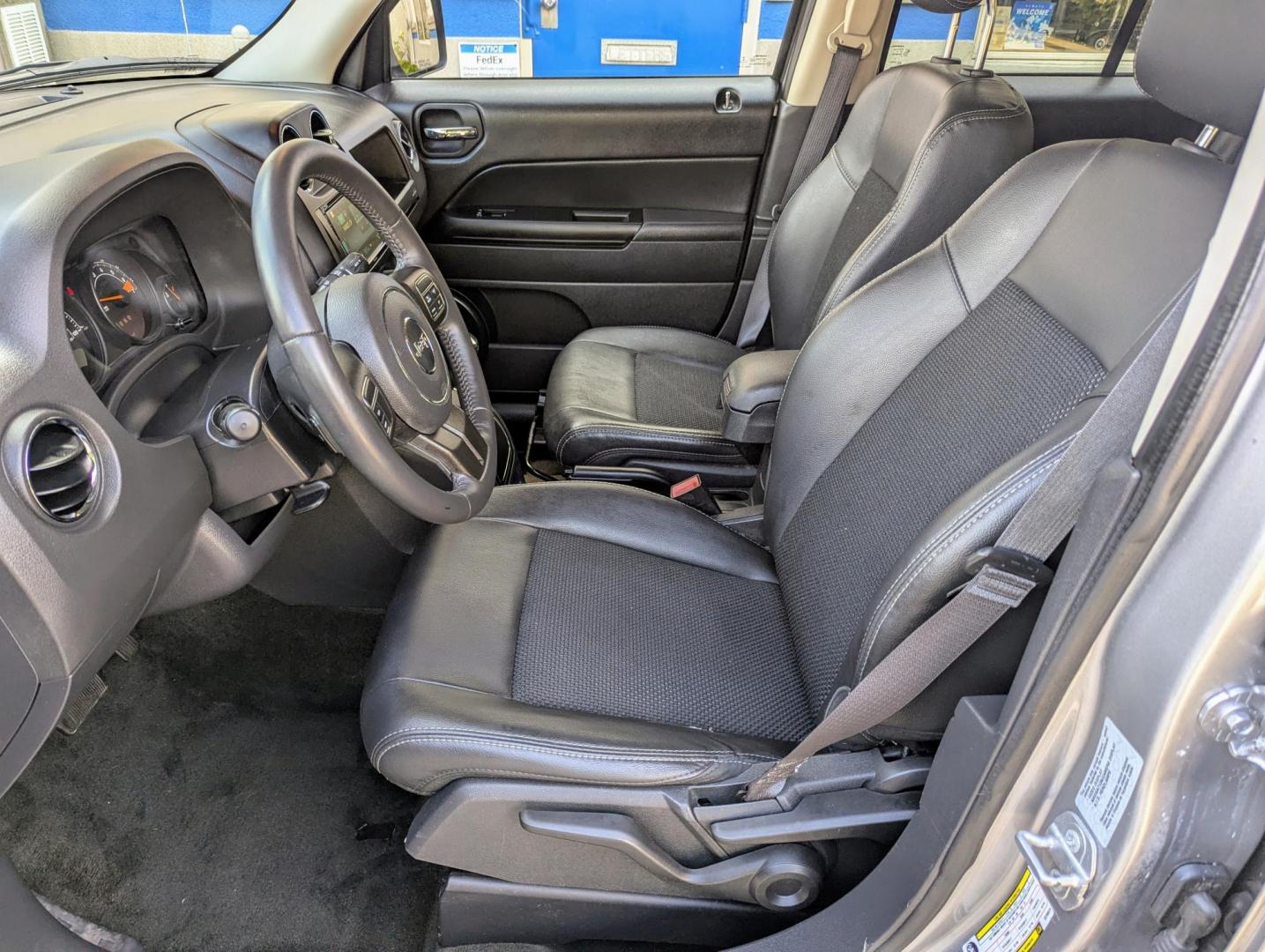 2016 Silver Metallic /Slate Gray Jeep Patriot Sport 2WD (1C4NJPBA4GD) with an 2.0L L4 DOHC 16V engine, Automatic transmission, located at 603 Amelia Street, Plymouth, MI, 48170, (734) 459-5520, 42.378841, -83.464546 - Photo#4