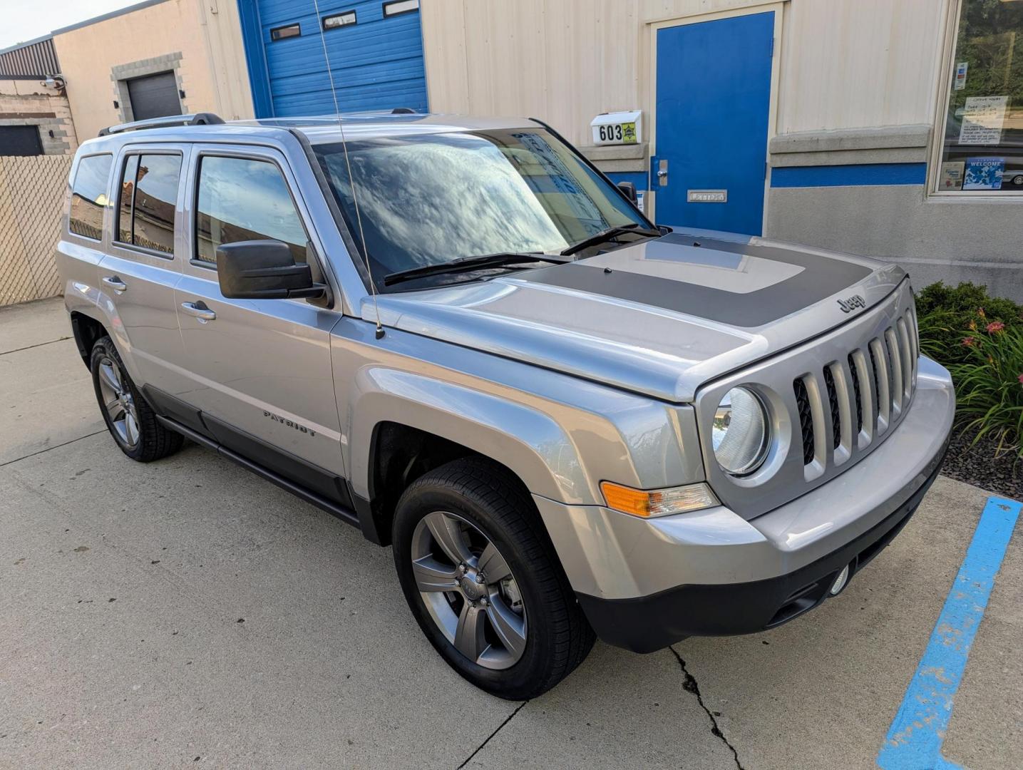 2016 Silver Metallic /Slate Gray Jeep Patriot Sport 2WD (1C4NJPBA4GD) with an 2.0L L4 DOHC 16V engine, Automatic transmission, located at 603 Amelia Street, Plymouth, MI, 48170, (734) 459-5520, 42.378841, -83.464546 - Photo#10