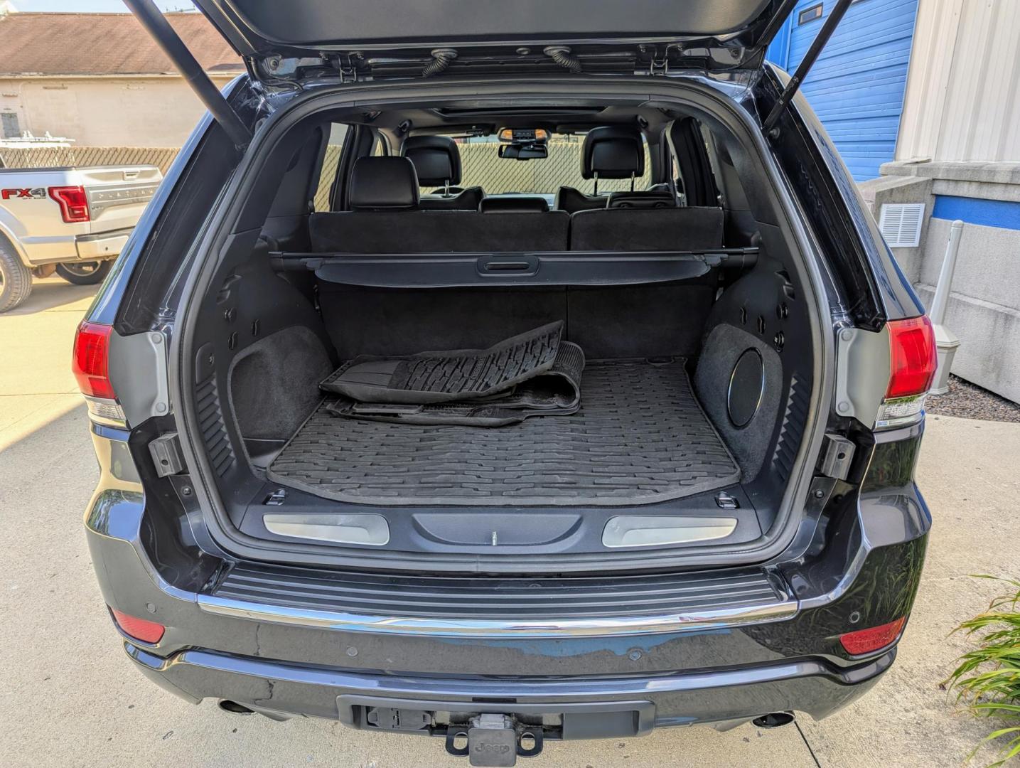 2014 Maximum Steel Metallic /Indigo Blue & Brown Leather Jeep Grand Cherokee Overland 4WD (1C4RJFCG5EC) with an 3.6L V6 DOHC 24V engine, 5-Speed Automatic transmission, located at 603 Amelia Street, Plymouth, MI, 48170, (734) 459-5520, 42.378841, -83.464546 - Vehicles shown by appointment - Please call ahead - 734-459-5520, text 734-658-4573 or contact us via our web site at: http://www.selectmotors.com for complete Inventory, Photos, Videos and FREE Carfax Reports. 2014 Jeep Grand Cherokee Overland, Maximum Steel Metallic with Indigo Blue & Brown int - Photo#5