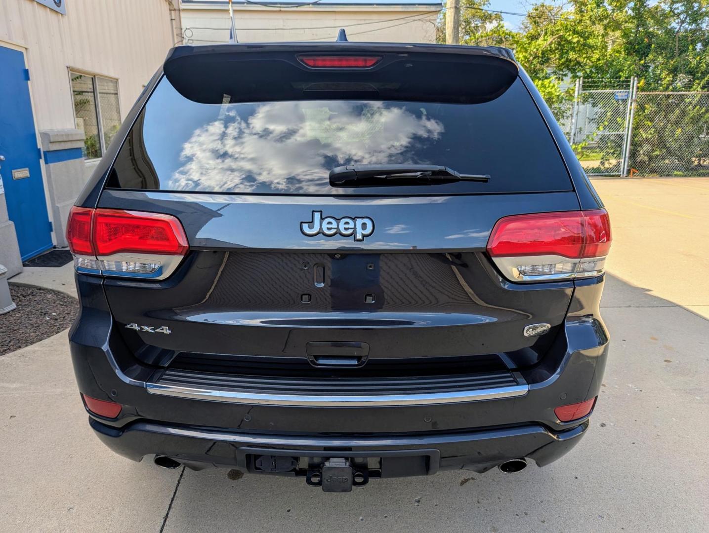 2014 Maximum Steel Metallic /Indigo Blue & Brown Leather Jeep Grand Cherokee Overland 4WD (1C4RJFCG5EC) with an 3.6L V6 DOHC 24V engine, 5-Speed Automatic transmission, located at 603 Amelia Street, Plymouth, MI, 48170, (734) 459-5520, 42.378841, -83.464546 - Vehicles shown by appointment - Please call ahead - 734-459-5520, text 734-658-4573 or contact us via our web site at: http://www.selectmotors.com for complete Inventory, Photos, Videos and FREE Carfax Reports. 2014 Jeep Grand Cherokee Overland, Maximum Steel Metallic with Indigo Blue & Brown int - Photo#12