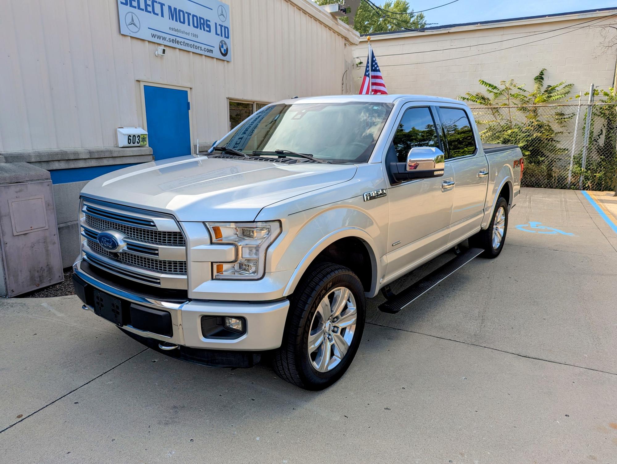 photo of 2015 Ford F-150 XLT SuperCrew 6.5-ft. Bed 4WD