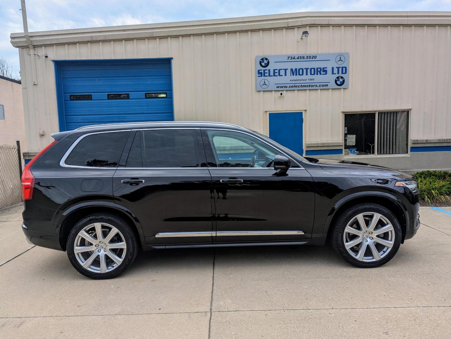 2016 Black /Beige Leather Volvo XC90 T6 Inscription (YV4A22PL2G1) with an 2.0L L4 DOHC 16V engine, 8-Speed Automatic transmission, located at 603 Amelia Street, Plymouth, MI, 48170, (734) 459-5520, 42.378841, -83.464546 - Vehicles shown by appointment - Please call ahead - 734-459-5520, text 734-658-4573 or contact us via our web site at: http://www.selectmotors.com for complete Inventory, Photos, Videos and FREE Carfax Reports. 2016 Volvo XC90 T6 AWD Inscription, Onyx Black Metallic with Beige Leather interior, o - Photo#14