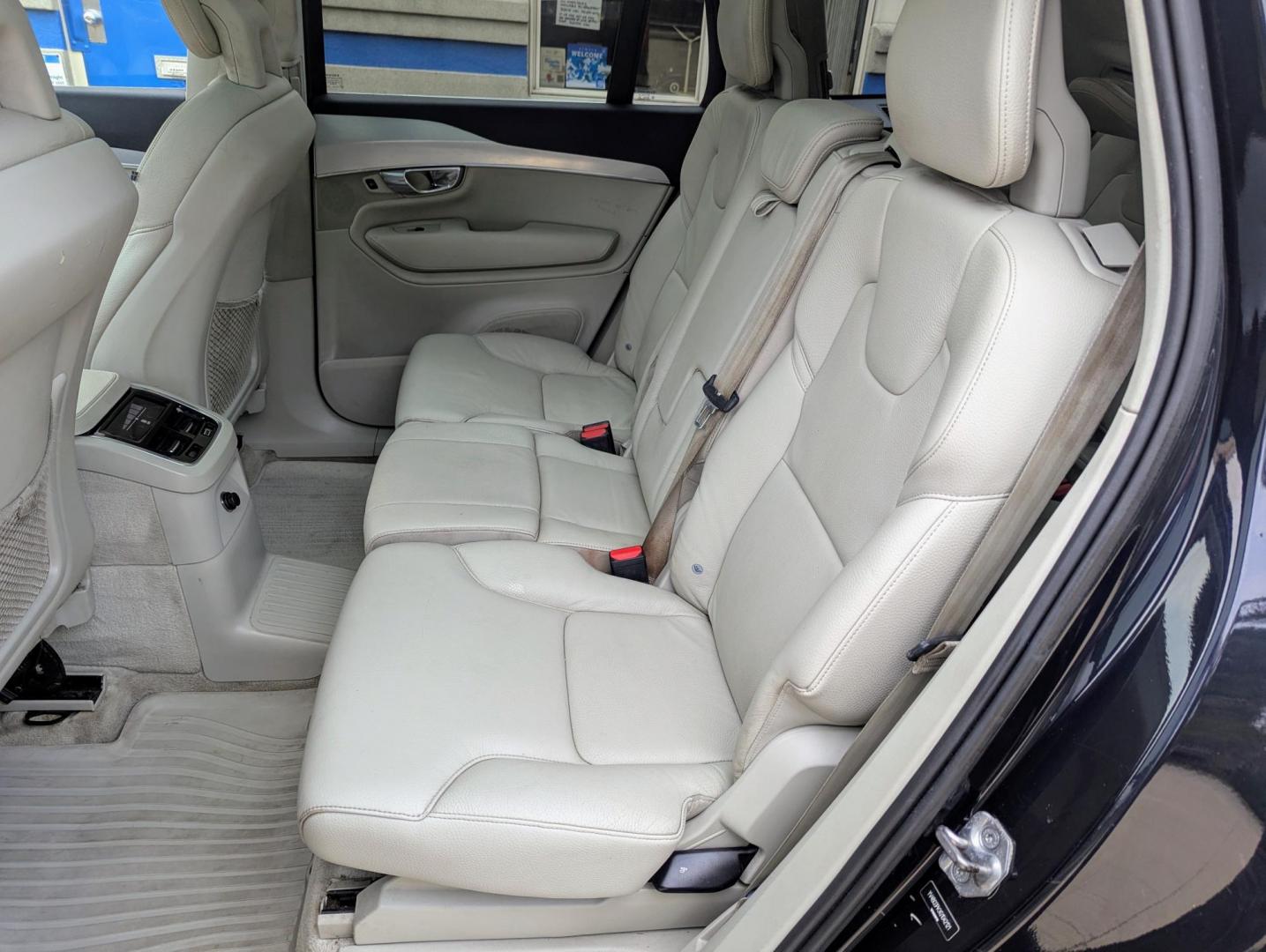 2016 Magic Blue Metallic /Beige Leather Volvo XC90 T8 Momentum (YV4BC0PKXG1) with an 2.0L L4 DOHC 16V HYBRID engine, 8A transmission, located at 603 Amelia Street, Plymouth, MI, 48170, (734) 459-5520, 42.378841, -83.464546 - Vehicles shown by appointment - Please call ahead - 734-459-5520, text 734-658-4573 or contact us via our web site at: http://www.selectmotors.com for complete Inventory, Photos, Videos and FREE Carfax Reports. 2016 Volvo XC90 T8 Momentum, Magic Blue Metallic with Beige Leather interior, One Owne - Photo#6
