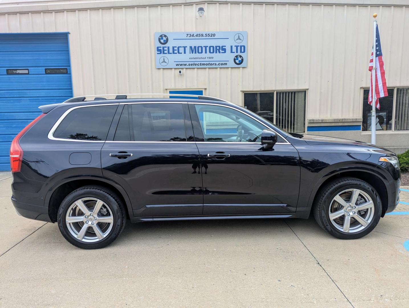 2016 Magic Blue Metallic /Beige Leather Volvo XC90 T8 Momentum (YV4BC0PKXG1) with an 2.0L L4 DOHC 16V HYBRID engine, 8A transmission, located at 603 Amelia Street, Plymouth, MI, 48170, (734) 459-5520, 42.378841, -83.464546 - Vehicles shown by appointment - Please call ahead - 734-459-5520, text 734-658-4573 or contact us via our web site at: http://www.selectmotors.com for complete Inventory, Photos, Videos and FREE Carfax Reports. 2016 Volvo XC90 T8 Momentum, Magic Blue Metallic with Beige Leather interior, One Owne - Photo#13