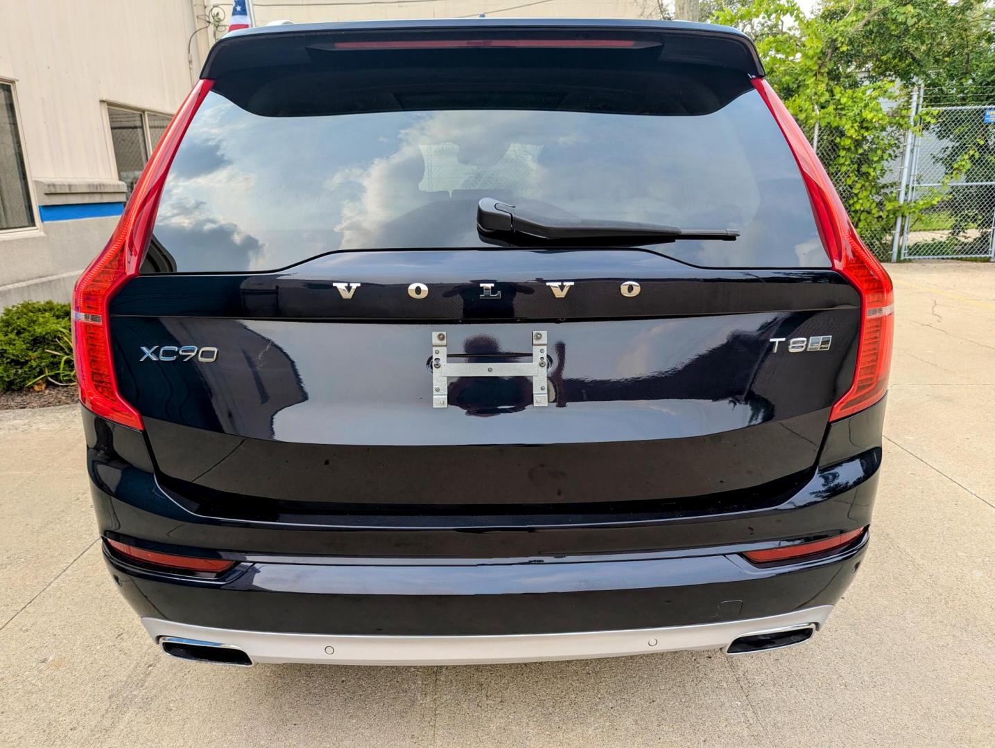 2016 Magic Blue Metallic /Beige Leather Volvo XC90 T8 Momentum (YV4BC0PKXG1) with an 2.0L L4 DOHC 16V HYBRID engine, 8A transmission, located at 603 Amelia Street, Plymouth, MI, 48170, (734) 459-5520, 42.378841, -83.464546 - Vehicles shown by appointment - Please call ahead - 734-459-5520, text 734-658-4573 or contact us via our web site at: http://www.selectmotors.com for complete Inventory, Photos, Videos and FREE Carfax Reports. 2016 Volvo XC90 T8 Momentum, Magic Blue Metallic with Beige Leather interior, One Owne - Photo#15
