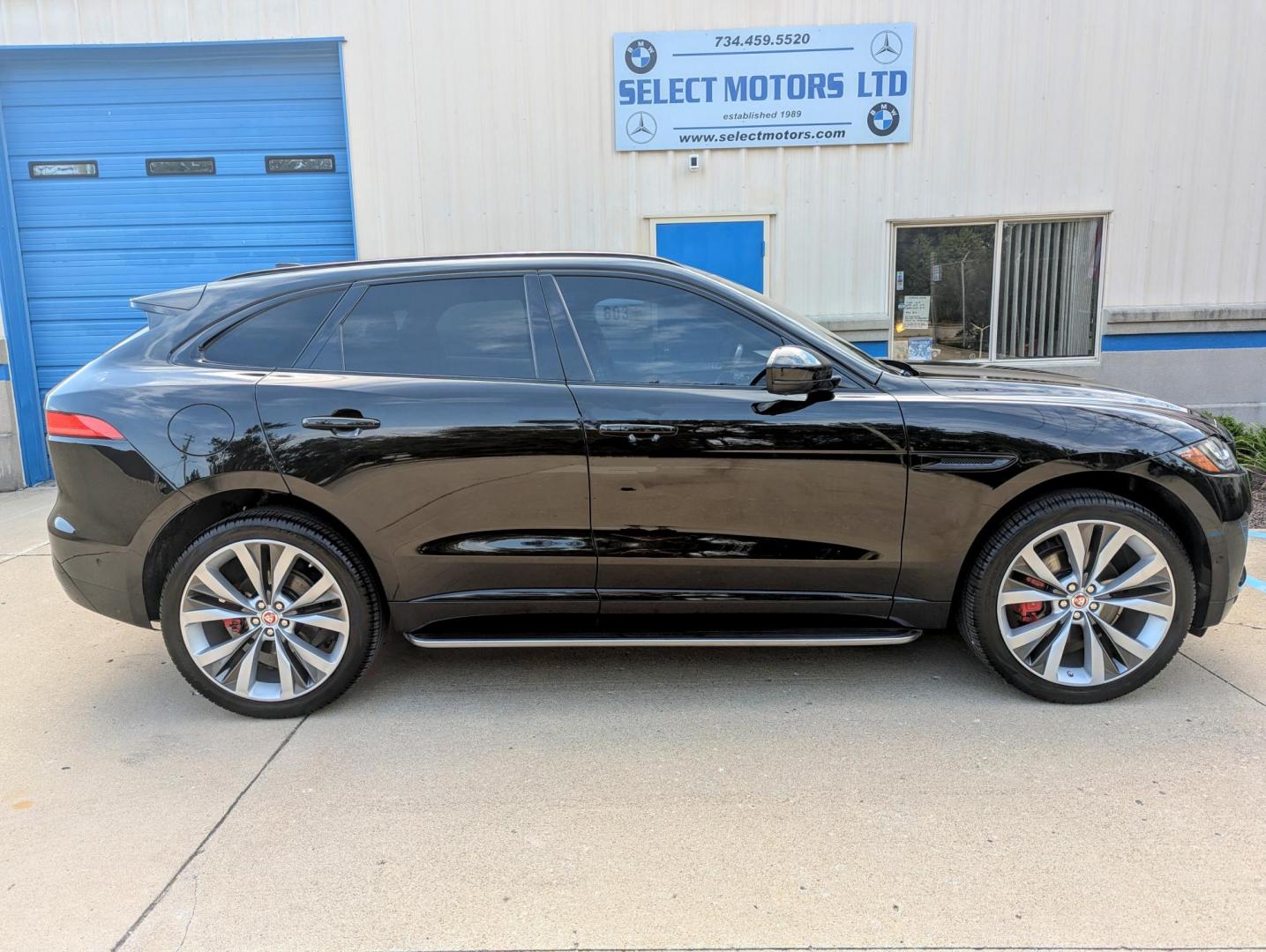 2018 Black /Ebony Jaguar F-Pace S (SADCM2FV3JA) with an 3.0L V6 DOHC 24V SUPERCHARGED engine, 8A transmission, located at 603 Amelia Street, Plymouth, MI, 48170, (734) 459-5520, 42.378841, -83.464546 - Vehicles shown by appointment - Please call ahead - 734-459-5520, text 734-658-4573 or contact us via our web site at: http://www.selectmotors.com for complete Inventory, Photos, Videos and FREE Carfax Reports. 2018 Jaguar F-Pace "S", Santorini Black Metallic with Ebony interior, One Owner, 72K - Photo#14