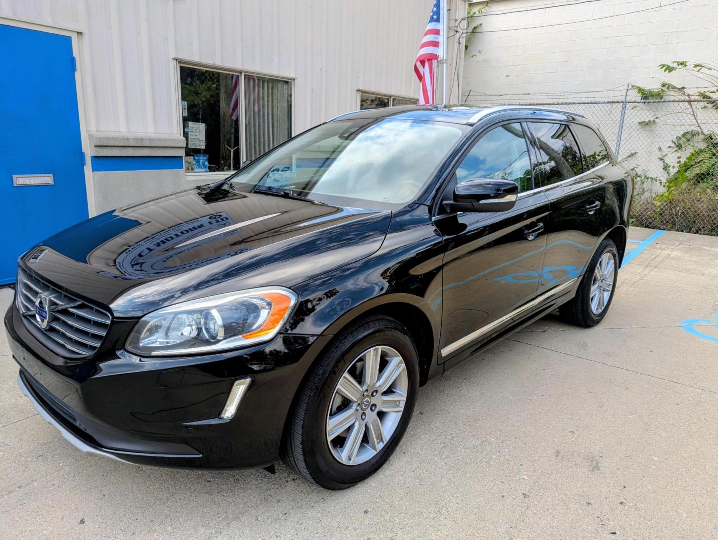2017 Volvo XC60