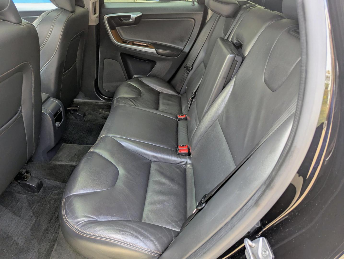 2017 Volvo XC60 T5 Inscription - Photo 6