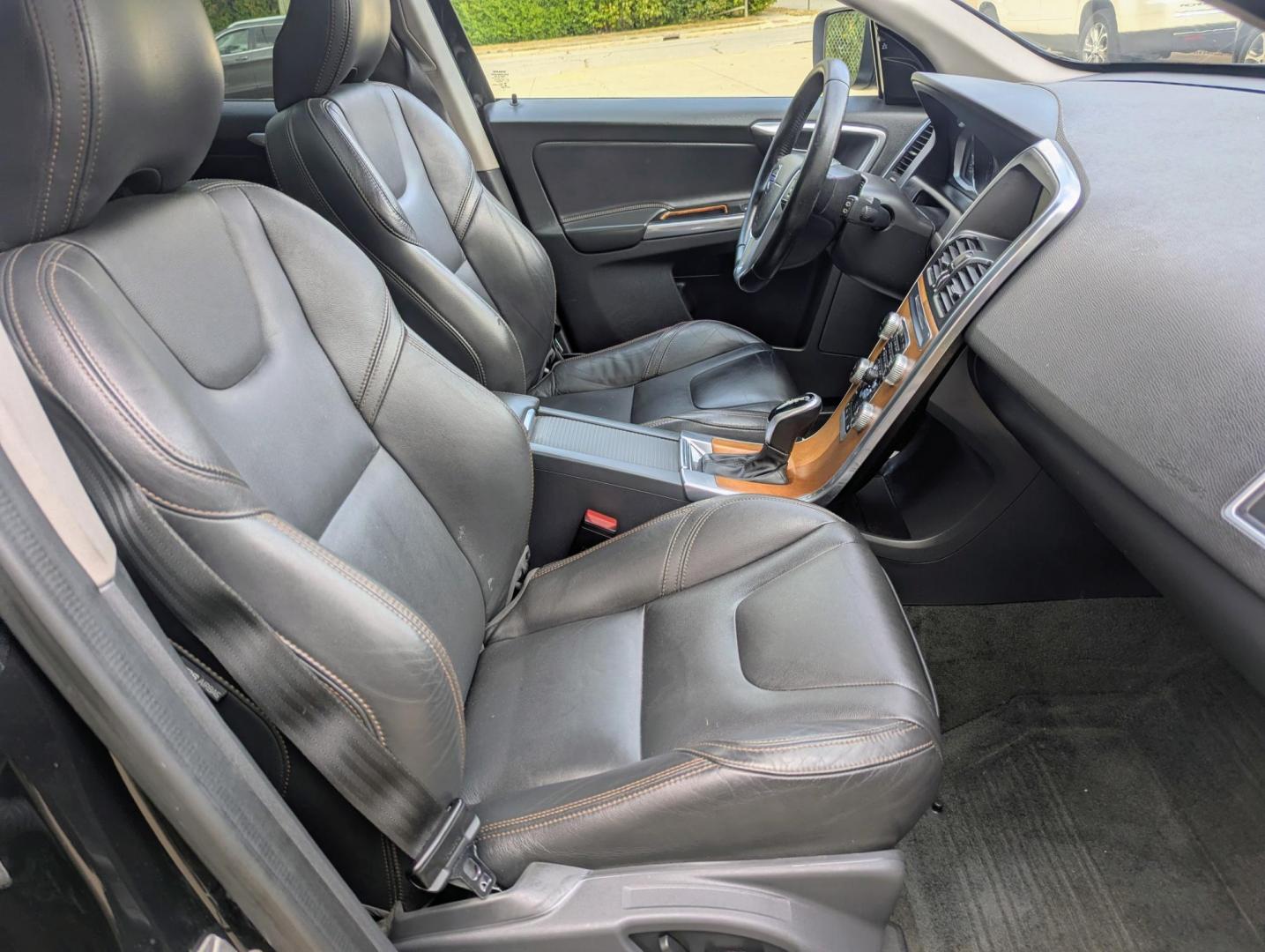 2017 Volvo XC60 T5 Inscription - Photo 9