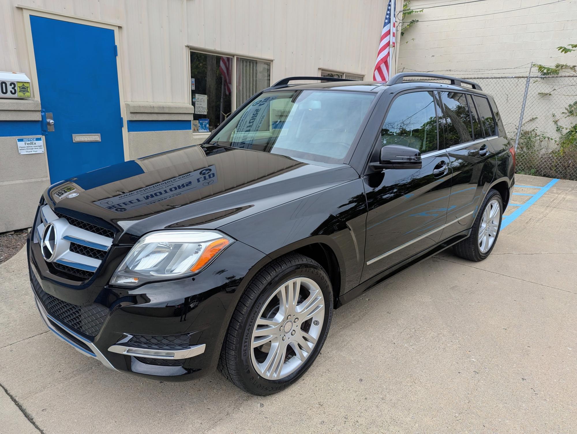 photo of 2014 Mercedes-Benz GLK-Class GLK350