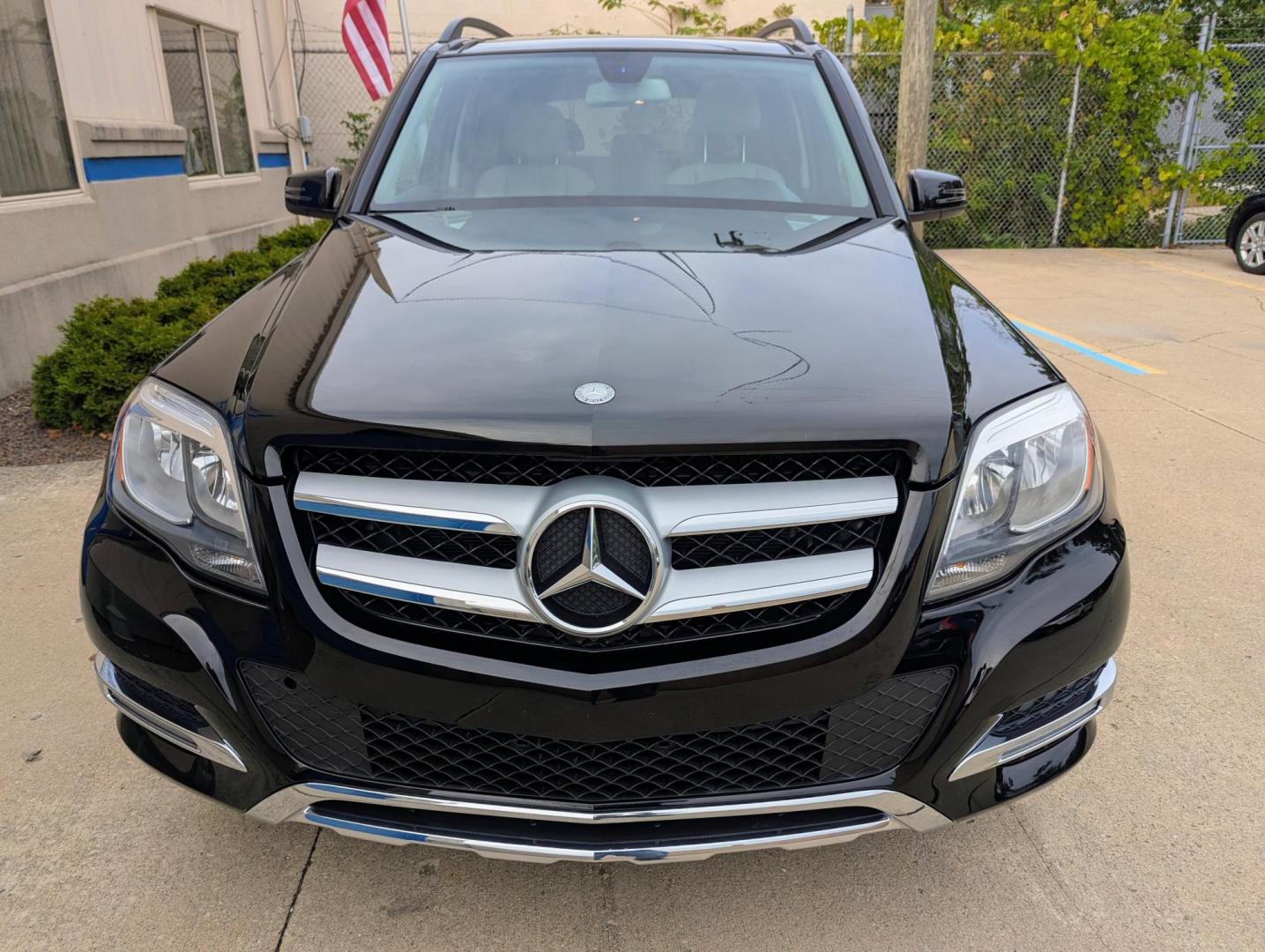 2014 Black /Alpaca Grey/Black Mercedes-Benz GLK-Class GLK350 (WDCGG5HB2EG) with an 3.5L V6 DOHC 24V engine, 7-Speed Automatic transmission, located at 603 Amelia Street, Plymouth, MI, 48170, (734) 459-5520, 42.378841, -83.464546 - Vehicles shown by appointment - Please call ahead - 734-459-5520, text 734-658-4573 or contact us via our web site at: http://www.selectmotors.com for complete Inventory, Photos, Videos and FREE Carfax Reports. 2014 Mercedes GLK350, Black with Alpaca Grey/Black interior, 60K miles. Premium 1 Pack - Photo#1