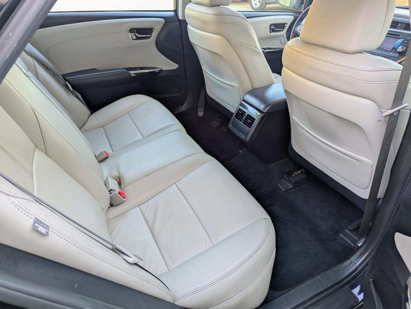 2014 Black /Light Gray Leather Toyota Avalon Hybrid XLE Premium (4T1BD1EB9EU) with an 2.5L L4 DOHC 16V HYBRID engine, Continuously Variable Transmission transmission, located at 603 Amelia Street, Plymouth, MI, 48170, (734) 459-5520, 42.378841, -83.464546 - Vehicles shown by appointment - Please call ahead - 734-459-5520, text 734-658-4573 or contact us via our web site at: http://www.selectmotors.com for complete Inventory, Photos, Videos and FREE Carfax Reports. 2014 Toyota Avalon, Hybrid - Touring, Black with light gray leather interior, 95K one - Photo#8