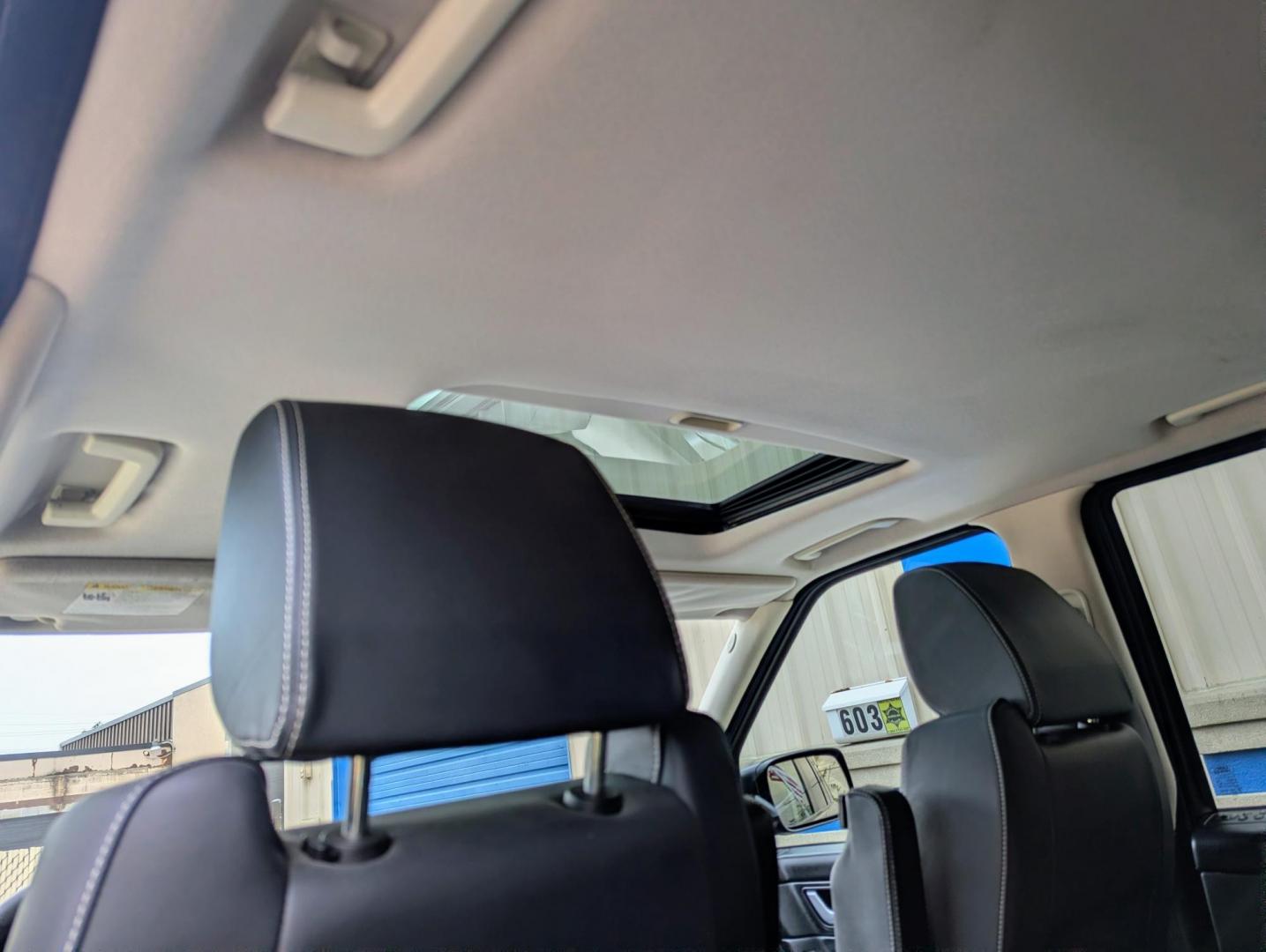 2009 Black /Black Leather Land Rover Range Rover Sport HSE (SALSK25499A) with an 4.4L V8 DOHC 32V engine, 6-Speed Automatic Overdrive transmission, located at 603 Amelia Street, Plymouth, MI, 48170, (734) 459-5520, 42.378841, -83.464546 - Vehicles shown by appointment - Please call ahead - 734-459-5520, text 734-658-4573 or contact us via our web site at: http://www.selectmotors.com for complete Inventory, Photos, Videos and FREE Carfax Reports. 2009 Land Rover Range Rover Sport HSE Luxury, Santorini Black with Black leather inter - Photo#9