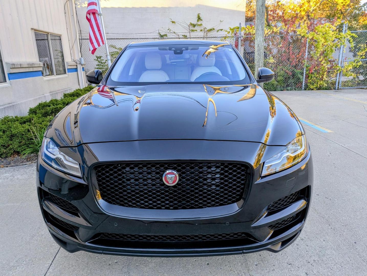 2017 Black /Black Jaguar F-Pace 35t Prestige (SADCK2BV3HA) with an 3.0L V6 DOHC 24V SUPERCHARGED engine, 8A transmission, located at 603 Amelia Street, Plymouth, MI, 48170, (734) 459-5520, 42.378841, -83.464546 - Photo#1
