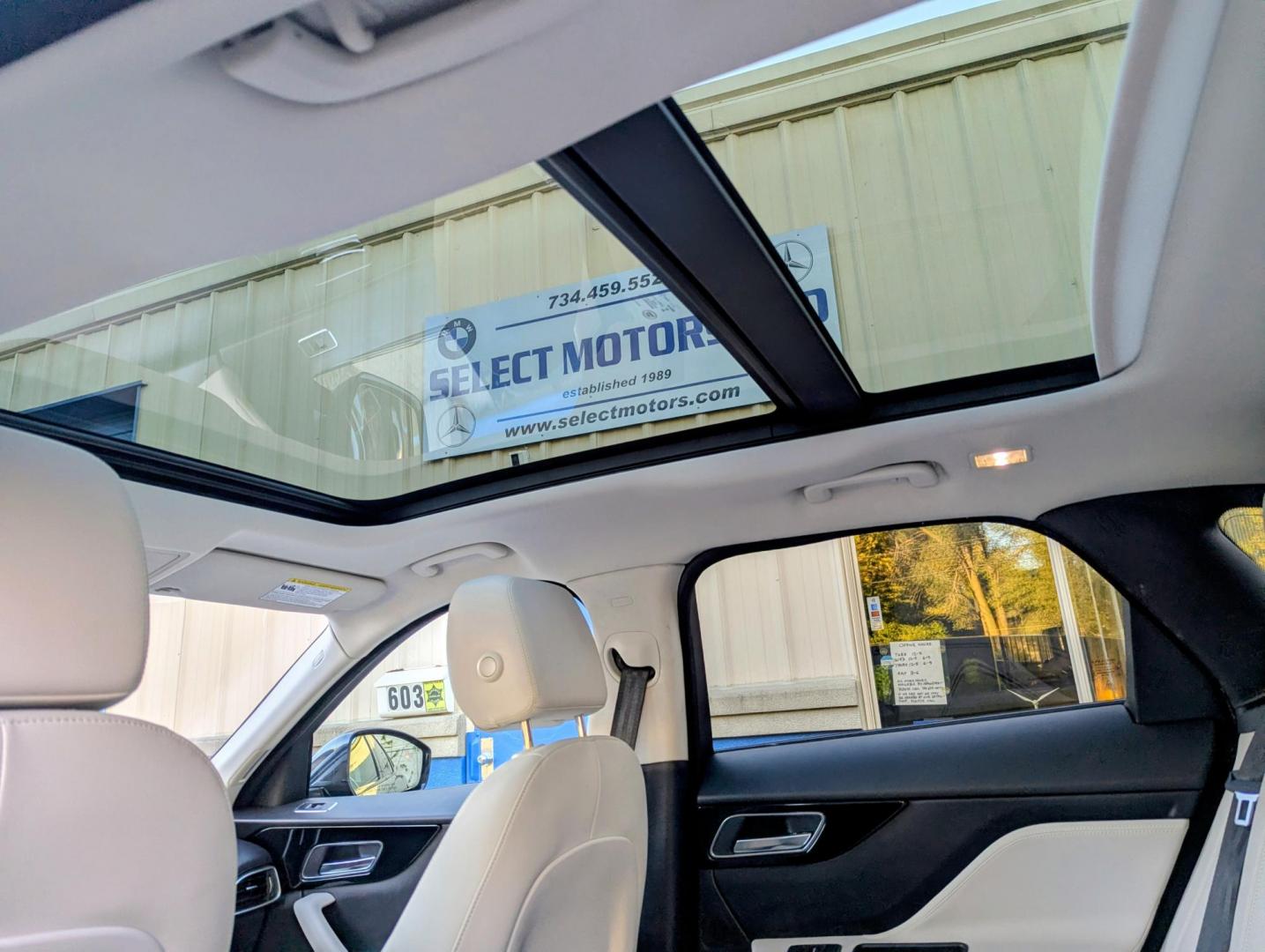 2017 Black /Black Jaguar F-Pace 35t Prestige (SADCK2BV3HA) with an 3.0L V6 DOHC 24V SUPERCHARGED engine, 8A transmission, located at 603 Amelia Street, Plymouth, MI, 48170, (734) 459-5520, 42.378841, -83.464546 - Photo#5