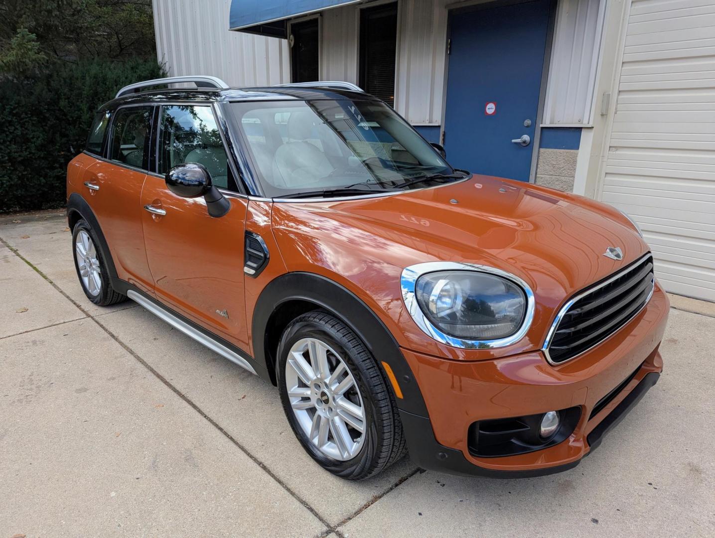 2017 Chestnut /Grey Leather Mini Countryman ALL4 (WMZYV5C30H3) with an 1.5 I3 16V TURBO engine, Automatic transmission, located at 603 Amelia Street, Plymouth, MI, 48170, (734) 459-5520, 42.378841, -83.464546 - Vehicles shown by appointment - Please call ahead - 734-459-5520, text 734-658-4573 or contact us via our web site at: http://www.selectmotors.com for complete Inventory, Photos, Videos and FREE Carfax Reports. 2017 MINI Countryman Cooper ALL4, Chestnut with Satellite Grey leather interior, 85K m - Photo#12