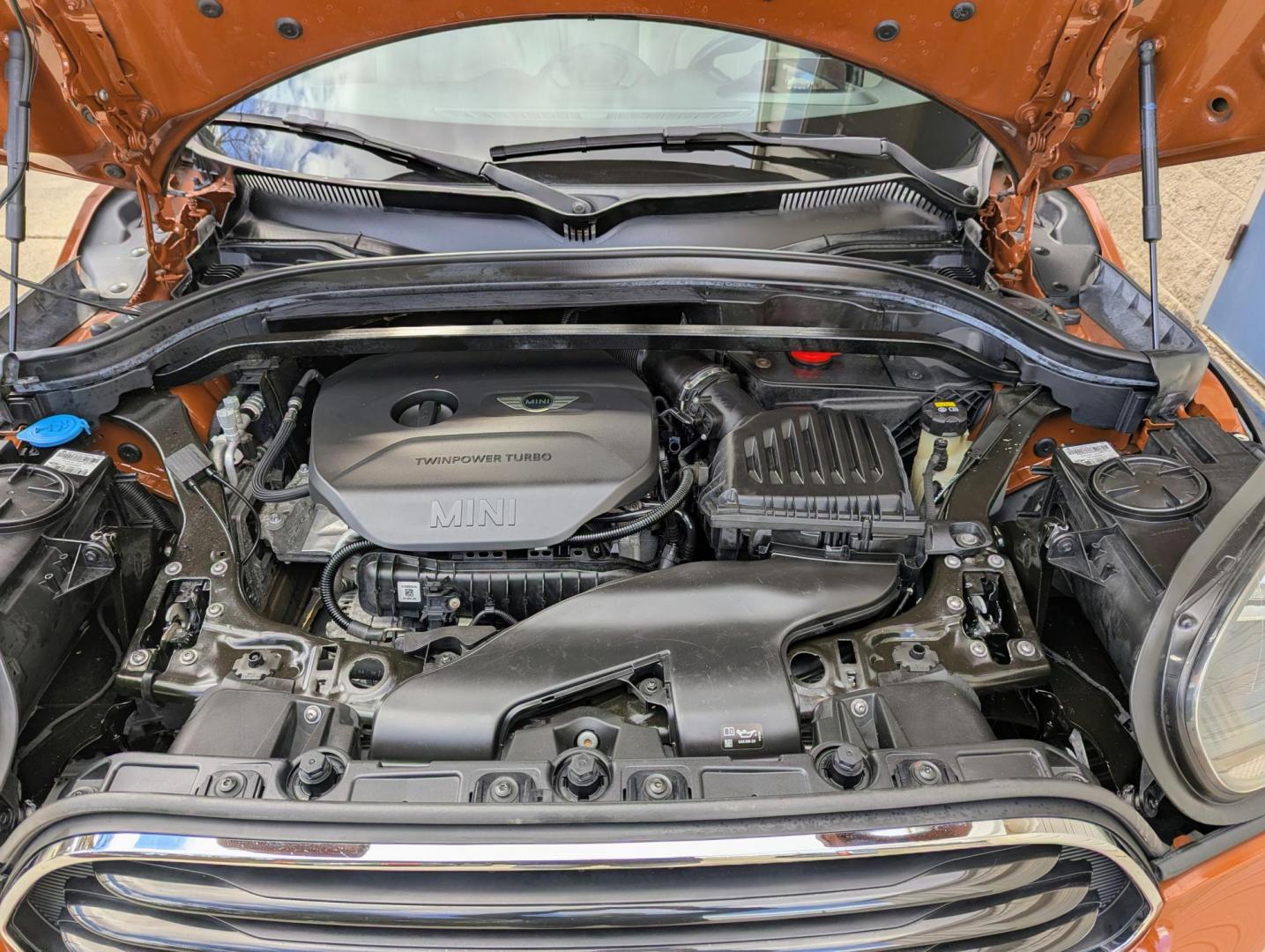 2017 Chestnut /Grey Leather Mini Countryman ALL4 (WMZYV5C30H3) with an 1.5 I3 16V TURBO engine, Automatic transmission, located at 603 Amelia Street, Plymouth, MI, 48170, (734) 459-5520, 42.378841, -83.464546 - Vehicles shown by appointment - Please call ahead - 734-459-5520, text 734-658-4573 or contact us via our web site at: http://www.selectmotors.com for complete Inventory, Photos, Videos and FREE Carfax Reports. 2017 MINI Countryman Cooper ALL4, Chestnut with Satellite Grey leather interior, 85K m - Photo#17