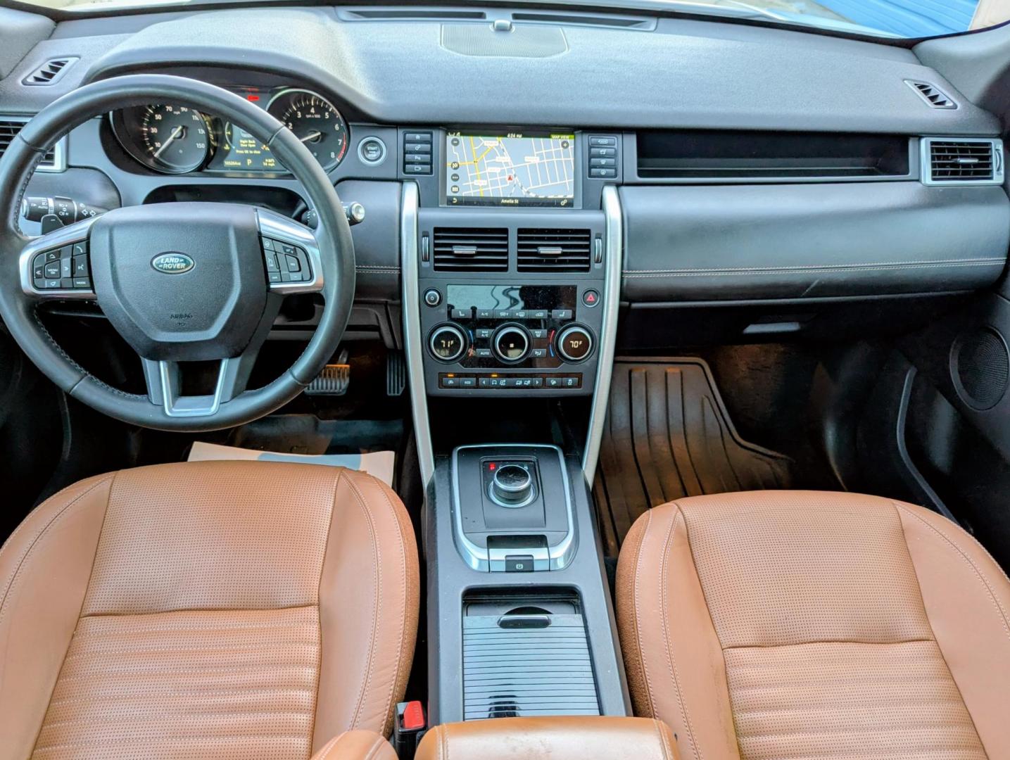 2017 White /Tan/Black Land Rover Discovery Sport HSE LUX (SALCT2BG3HH) with an 2.0L L4 DOHC 16V engine, 9A transmission, located at 603 Amelia Street, Plymouth, MI, 48170, (734) 459-5520, 42.378841, -83.464546 - Vehicles shown by appointment - Please call ahead - 734-459-5520, text 734-658-4573 or contact us via our web site at: http://www.selectmotors.com for complete Inventory, Photos, Videos and FREE Carfax Reports. 2017 Land Rover Discovery Sport HSE Luxury, Fuji White, Tan/Black Windsor leather in - Photo#9