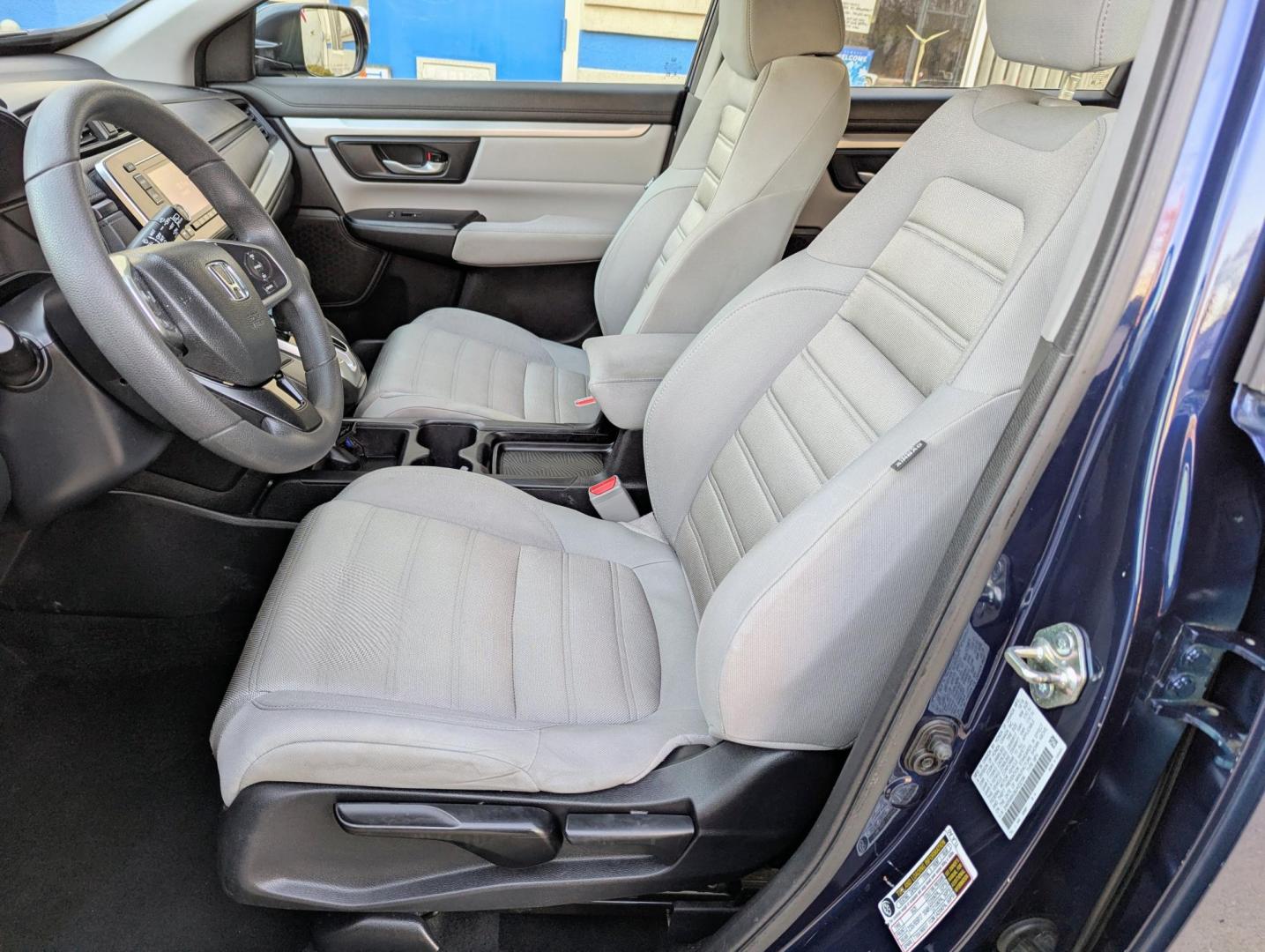 2018 Obsidian Blue Pearl /Grey/Black Honda CR-V LX AWD (2HKRW6H38JH) with an 2.4L L4 DOHC 16V engine, CVT transmission, located at 603 Amelia Street, Plymouth, MI, 48170, (734) 459-5520, 42.378841, -83.464546 - Vehicles shown by appointment - Please call ahead - 734-459-5520, text 734-658-4573 or contact us via our web site at: http://www.selectmotors.com for complete Inventory, Photos, Videos and FREE Carfax Reports. 2018 Honda CR-V LX, Obsidian Blue Pearl with Grey/Black interior, 104K miles, all - Photo#4