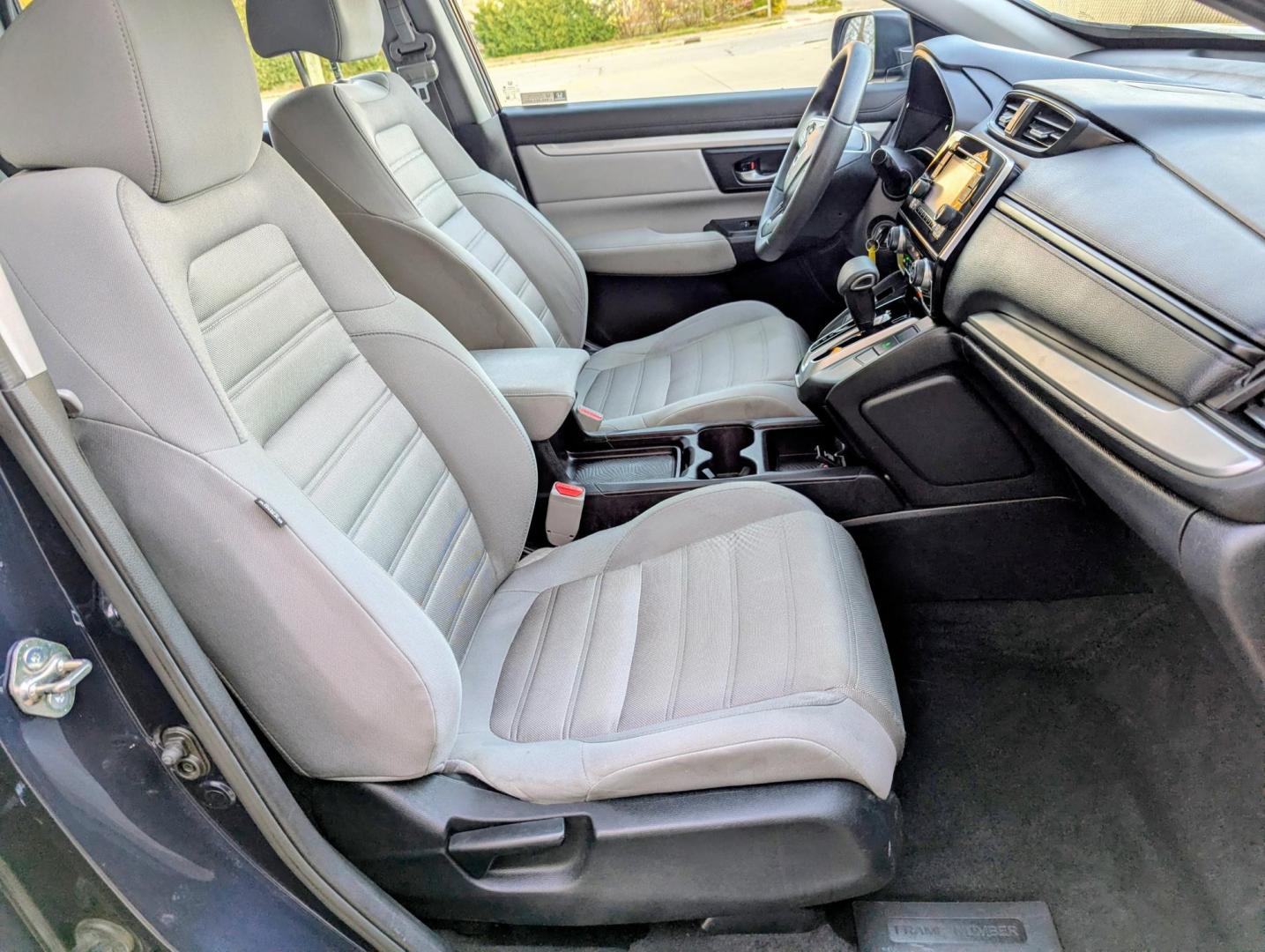 2018 Obsidian Blue Pearl /Grey/Black Honda CR-V LX AWD (2HKRW6H38JH) with an 2.4L L4 DOHC 16V engine, CVT transmission, located at 603 Amelia Street, Plymouth, MI, 48170, (734) 459-5520, 42.378841, -83.464546 - Vehicles shown by appointment - Please call ahead - 734-459-5520, text 734-658-4573 or contact us via our web site at: http://www.selectmotors.com for complete Inventory, Photos, Videos and FREE Carfax Reports. 2018 Honda CR-V LX, Obsidian Blue Pearl with Grey/Black interior, 104K miles, all - Photo#7