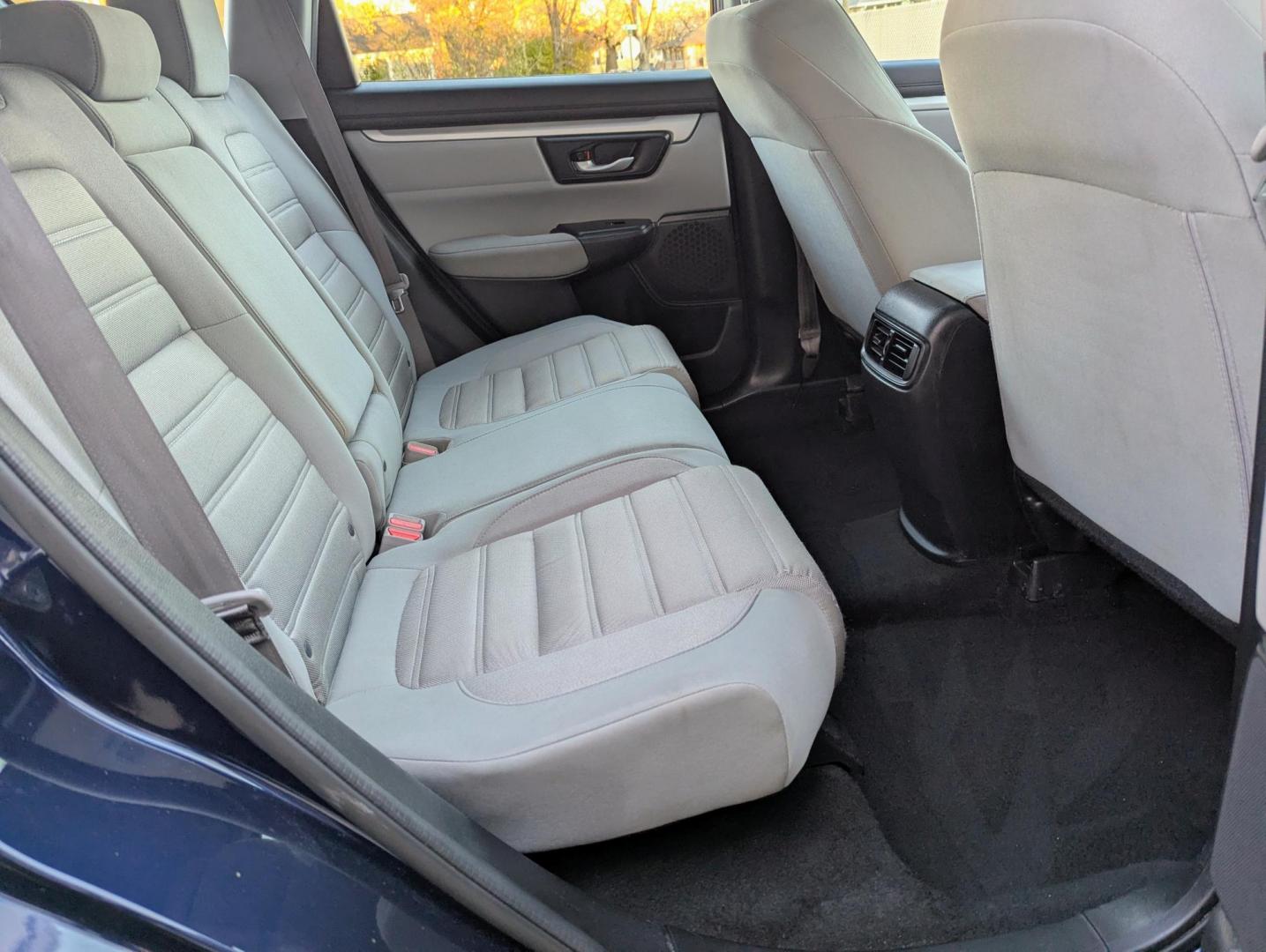 2018 Obsidian Blue Pearl /Grey/Black Honda CR-V LX AWD (2HKRW6H38JH) with an 2.4L L4 DOHC 16V engine, CVT transmission, located at 603 Amelia Street, Plymouth, MI, 48170, (734) 459-5520, 42.378841, -83.464546 - Vehicles shown by appointment - Please call ahead - 734-459-5520, text 734-658-4573 or contact us via our web site at: http://www.selectmotors.com for complete Inventory, Photos, Videos and FREE Carfax Reports. 2018 Honda CR-V LX, Obsidian Blue Pearl with Grey/Black interior, 104K miles, all - Photo#8