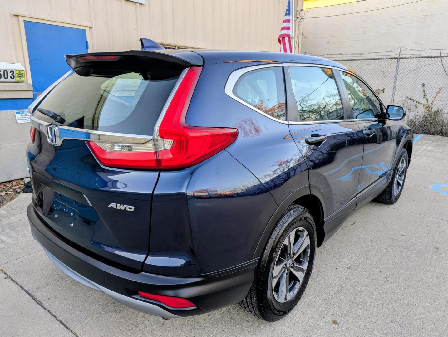 2018 Obsidian Blue Pearl /Grey/Black Honda CR-V LX AWD (2HKRW6H38JH) with an 2.4L L4 DOHC 16V engine, CVT transmission, located at 603 Amelia Street, Plymouth, MI, 48170, (734) 459-5520, 42.378841, -83.464546 - Vehicles shown by appointment - Please call ahead - 734-459-5520, text 734-658-4573 or contact us via our web site at: http://www.selectmotors.com for complete Inventory, Photos, Videos and FREE Carfax Reports. 2018 Honda CR-V LX, Obsidian Blue Pearl with Grey/Black interior, 104K miles, all - Photo#12