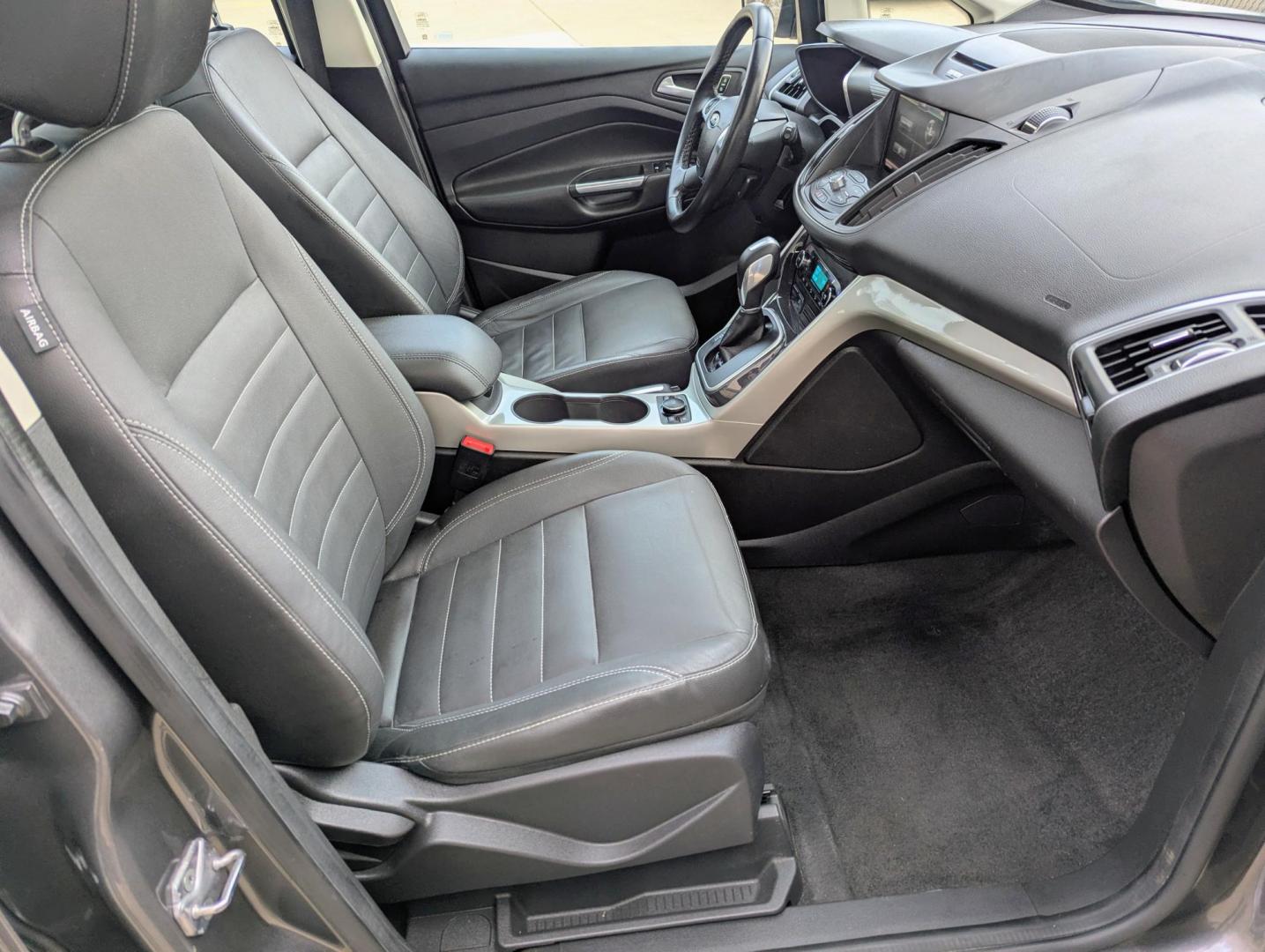 2013 Sterling Grey Metallic /Charcoal Black Leather Ford C-Max SEL (1FADP5BU3DL) with an 2.0L L4 DOHC 16V HYBRID engine, Continuously Variable Transmission transmission, located at 603 Amelia Street, Plymouth, MI, 48170, (734) 459-5520, 42.378841, -83.464546 - Photo#8