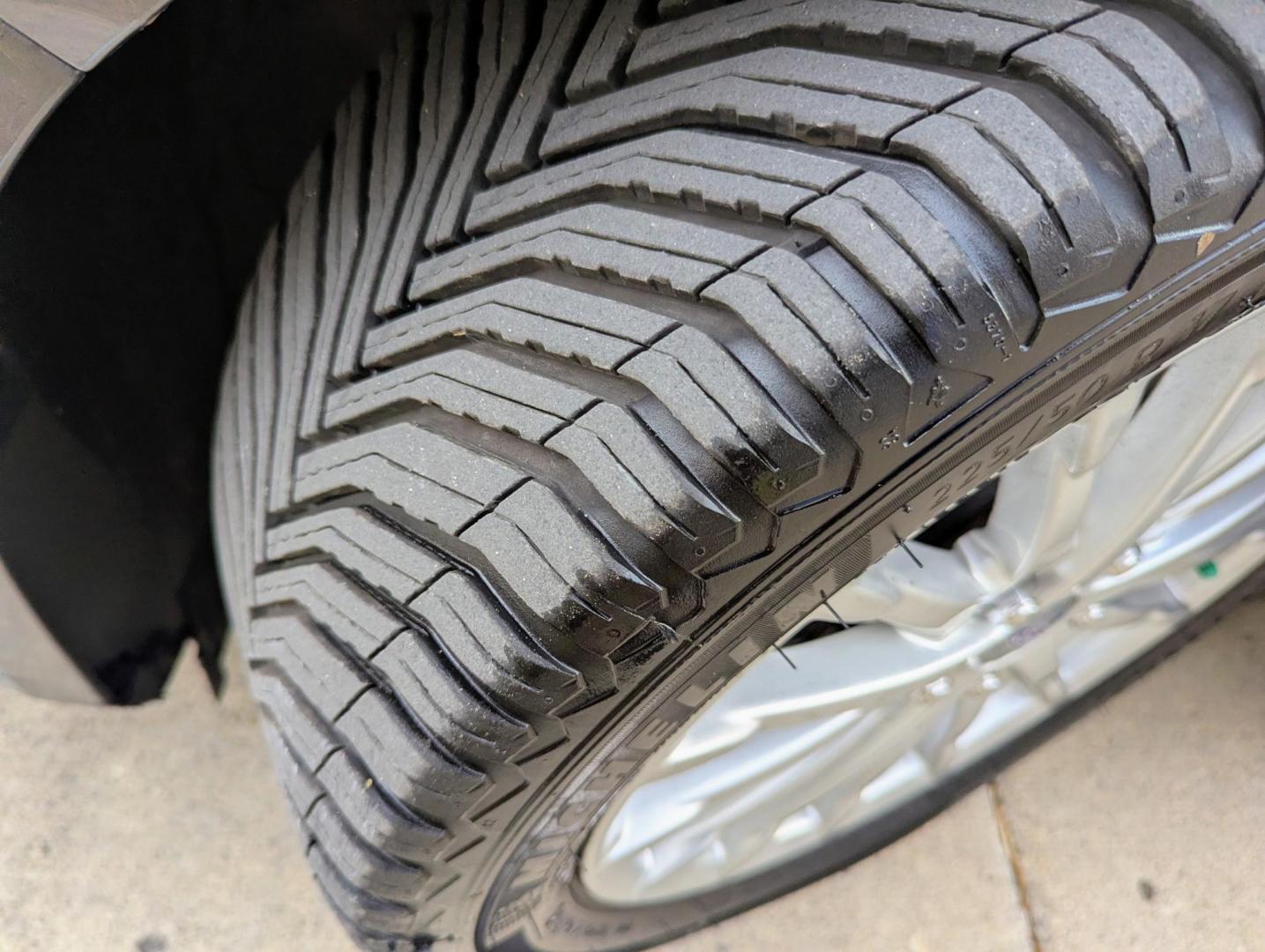 2013 Sterling Grey Metallic /Charcoal Black Leather Ford C-Max SEL (1FADP5BU3DL) with an 2.0L L4 DOHC 16V HYBRID engine, Continuously Variable Transmission transmission, located at 603 Amelia Street, Plymouth, MI, 48170, (734) 459-5520, 42.378841, -83.464546 - Photo#16