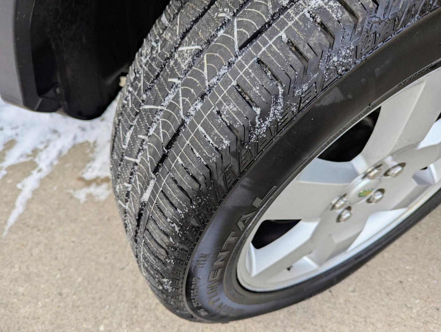 2008 Black /Black Land Rover LR3 HSE (SALAG25408A) with an 4.4L V8 DOHC 32V engine, 6-Speed Automatic transmission, located at 603 Amelia Street, Plymouth, MI, 48170, (734) 459-5520, 42.378841, -83.464546 - Photo#14