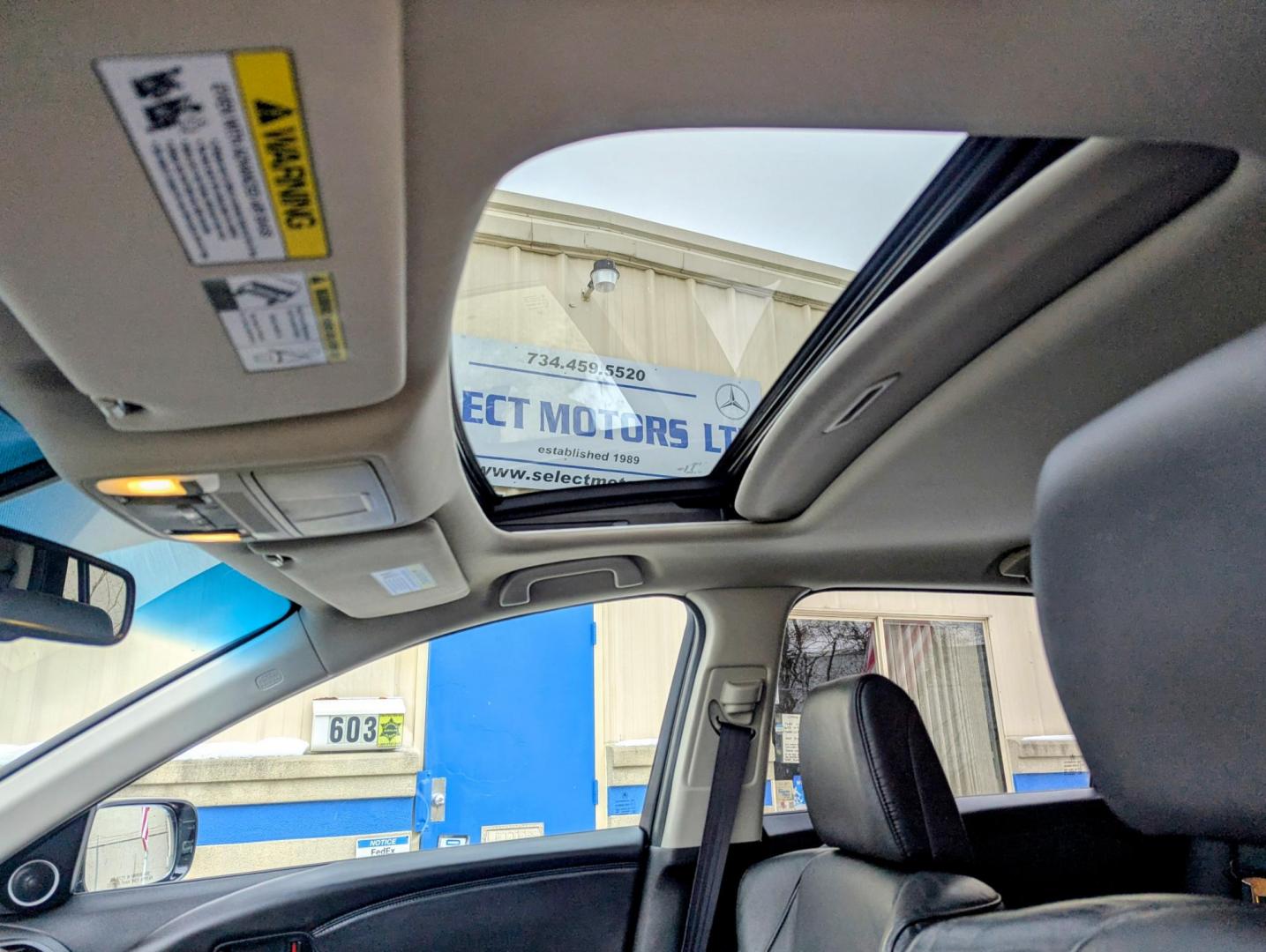 2015 Black /Ebony Leather Acura RDX 6-Spd AT (5J8TB3H39FL) with an 2.3L L4 DOHC 16V engine, 6-Speed Automatic transmission, located at 603 Amelia Street, Plymouth, MI, 48170, (734) 459-5520, 42.378841, -83.464546 - Photo#5