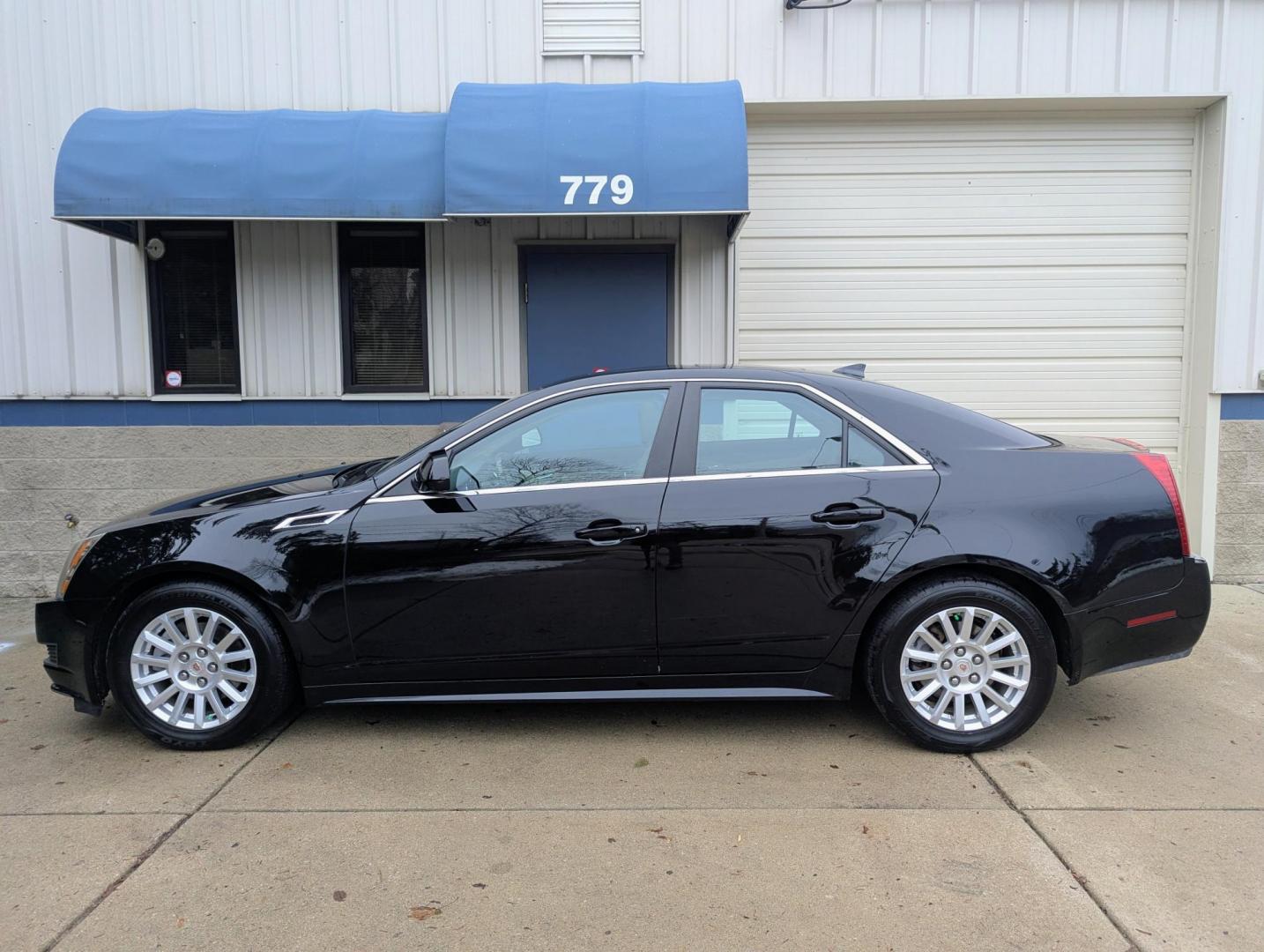 2012 Black /Cashmere leather Cadillac CTS Luxury AWD (1G6DG5E54C0) with an 3.0L V6 DOHC 24V FFV engine, 6-Speed Automatic transmission, located at 603 Amelia Street, Plymouth, MI, 48170, (734) 459-5520, 42.378841, -83.464546 - Vehicles shown by appointment - Please call ahead - 734-459-5520, text 734-658-4573 or contact us via our web site at: http://www.selectmotors.com for complete Inventory, Photos, Videos and FREE Carfax Reports. 2012 Cadillac CTS 3.0L Luxury, Black with Cashmere leather interior, 140K miles, all w - Photo#1