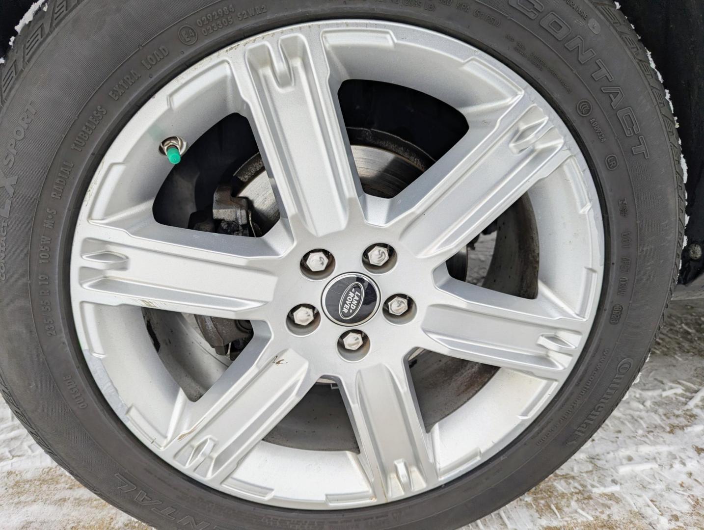 2013 Black /Ebony Leather Land Rover Range Rover Evoque Pure Premium 5-Door (SALVR2BG9DH) with an 2.0L L4 DOHC 24V TURBO engine, 6-Speed Automatic transmission, located at 603 Amelia Street, Plymouth, MI, 48170, (734) 459-5520, 42.378841, -83.464546 - Vehicles shown by appointment - Please call ahead - 734-459-5520, text 734-658-4573 or contact us via our web site at: http://www.selectmotors.com for complete Inventory, Photos, Videos and FREE Carfax Reports. 2013 Land Rover Range Rover Evoque Pure Premium, Santorini Black Metallic, Ebony lea - Photo#15