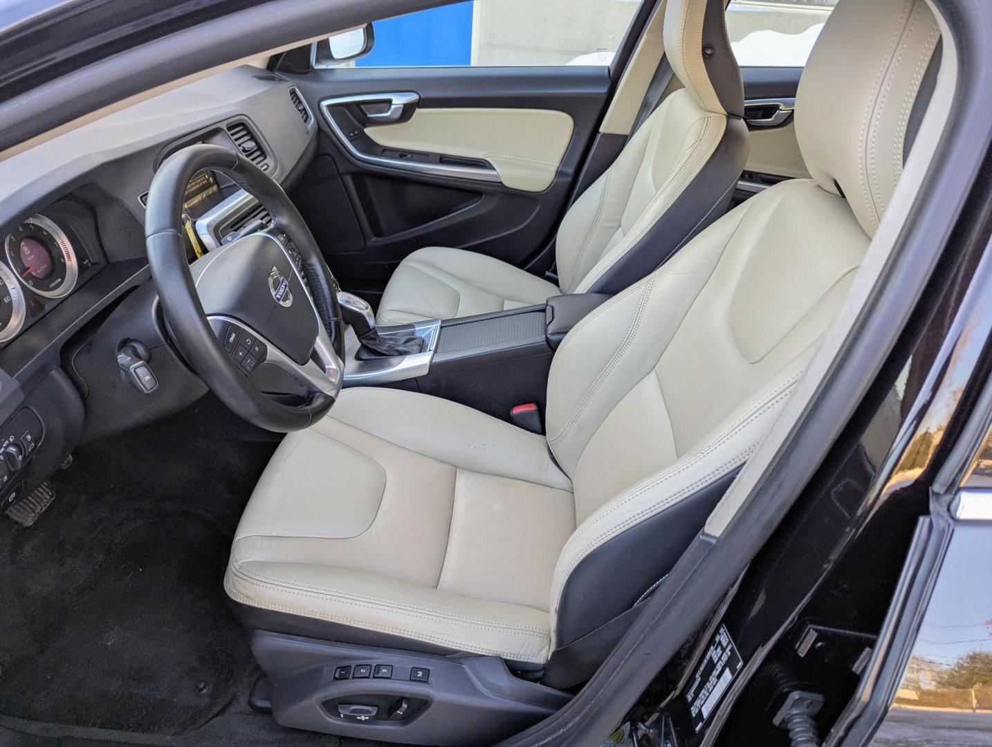 2013 Black /Beige Leather Volvo S60 T5 (YV1612FS7D2) with an 2.5L L5 DOHC 20V TURBO engine, 6-Speed Automatic transmission, located at 603 Amelia Street, Plymouth, MI, 48170, (734) 459-5520, 42.378841, -83.464546 - Vehicles shown by appointment - Please call ahead - 734-459-5520, text 734-658-4573 or contact us via our web site at: http://www.selectmotors.com for complete Inventory, Photos, Videos and FREE Carfax Reports. 2013 Volvo S60 T5 Premier, Ember Black Metallic/Beige leather with black carpets and - Photo#4